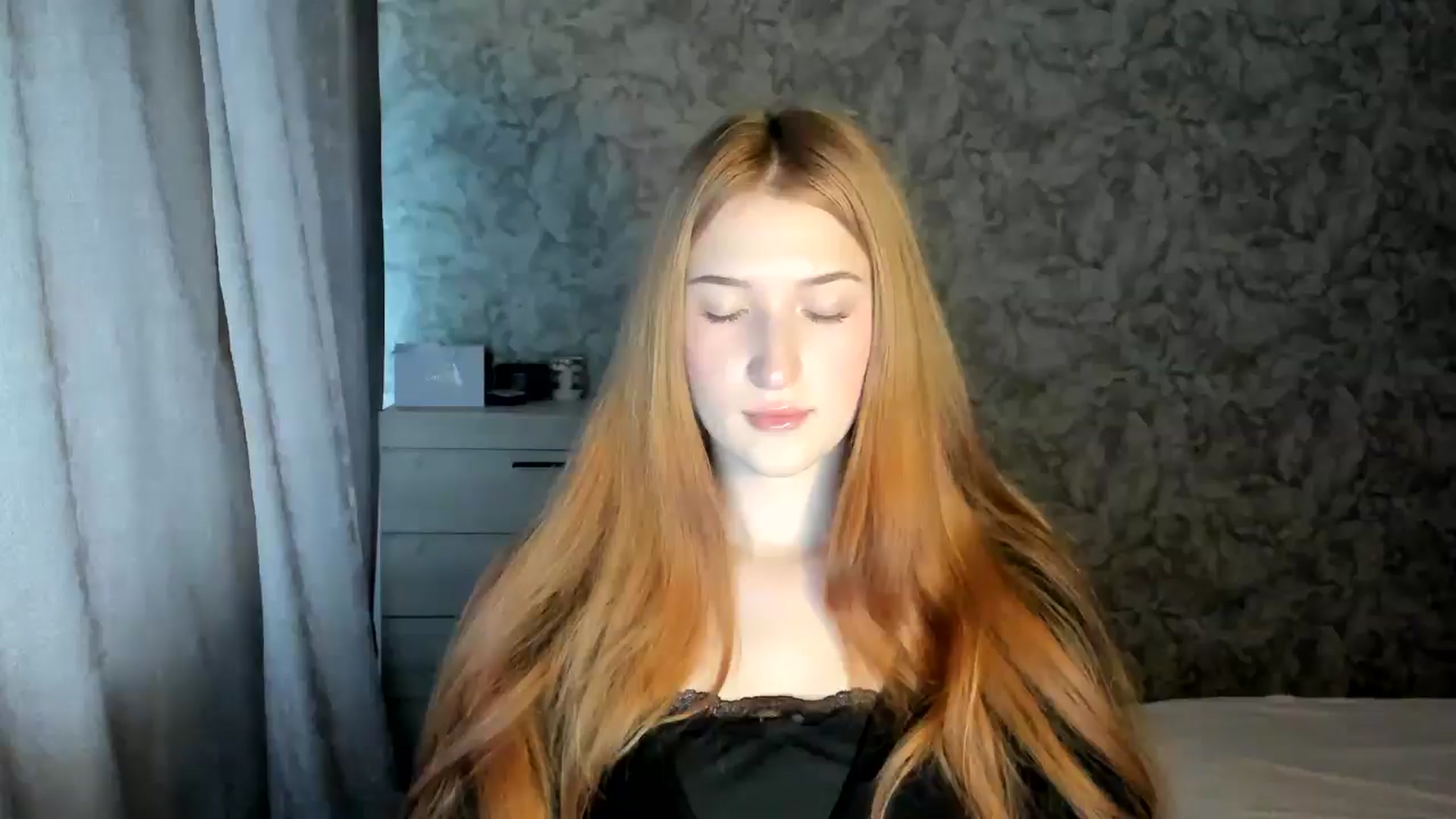 Gallery image thumbnail from Ilona_Here's myfreecams stream on, 01/09/2026, 10:16 image 6 of 20