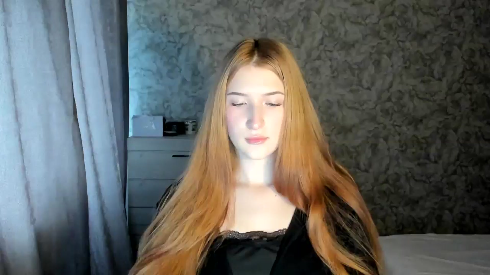 Gallery image thumbnail from Ilona_Here's myfreecams stream on, 01/09/2026, 10:16 image 3 of 20