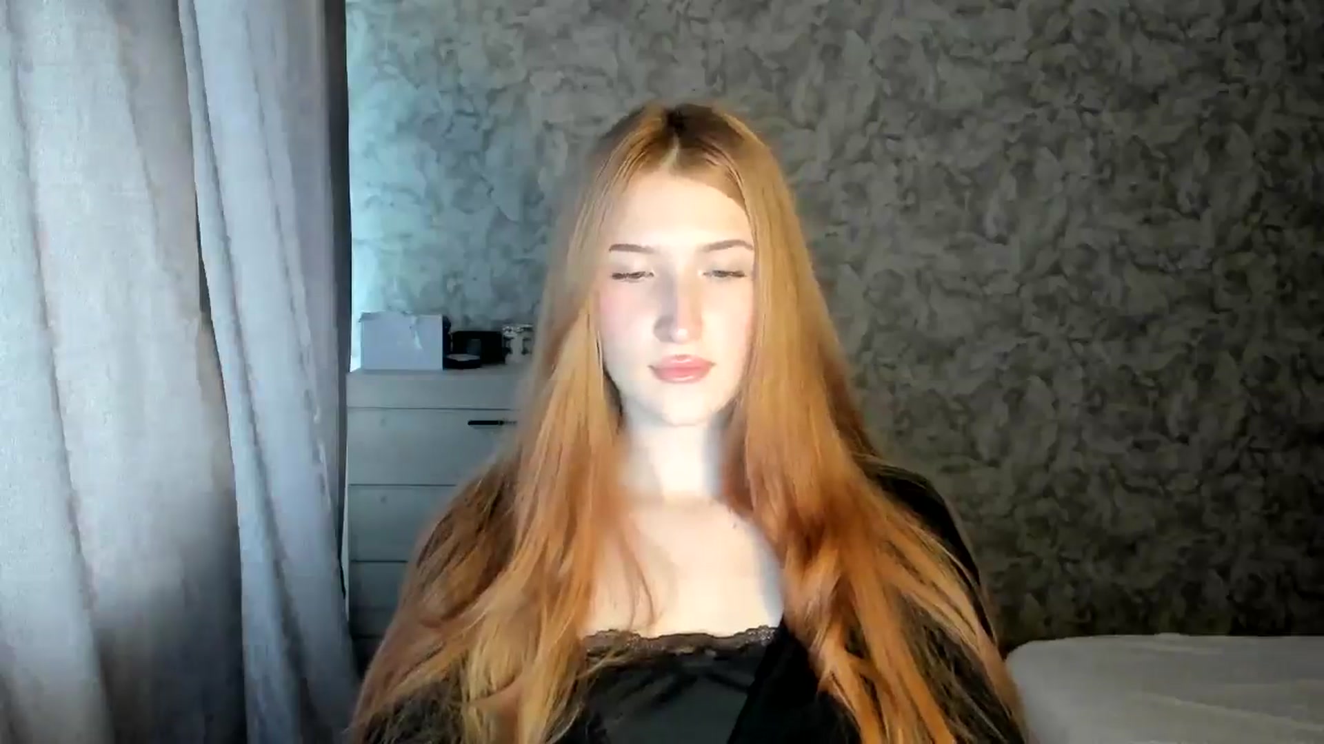 Gallery image thumbnail from Ilona_Here's myfreecams stream on, 01/09/2026, 11:09 image 13 of 20