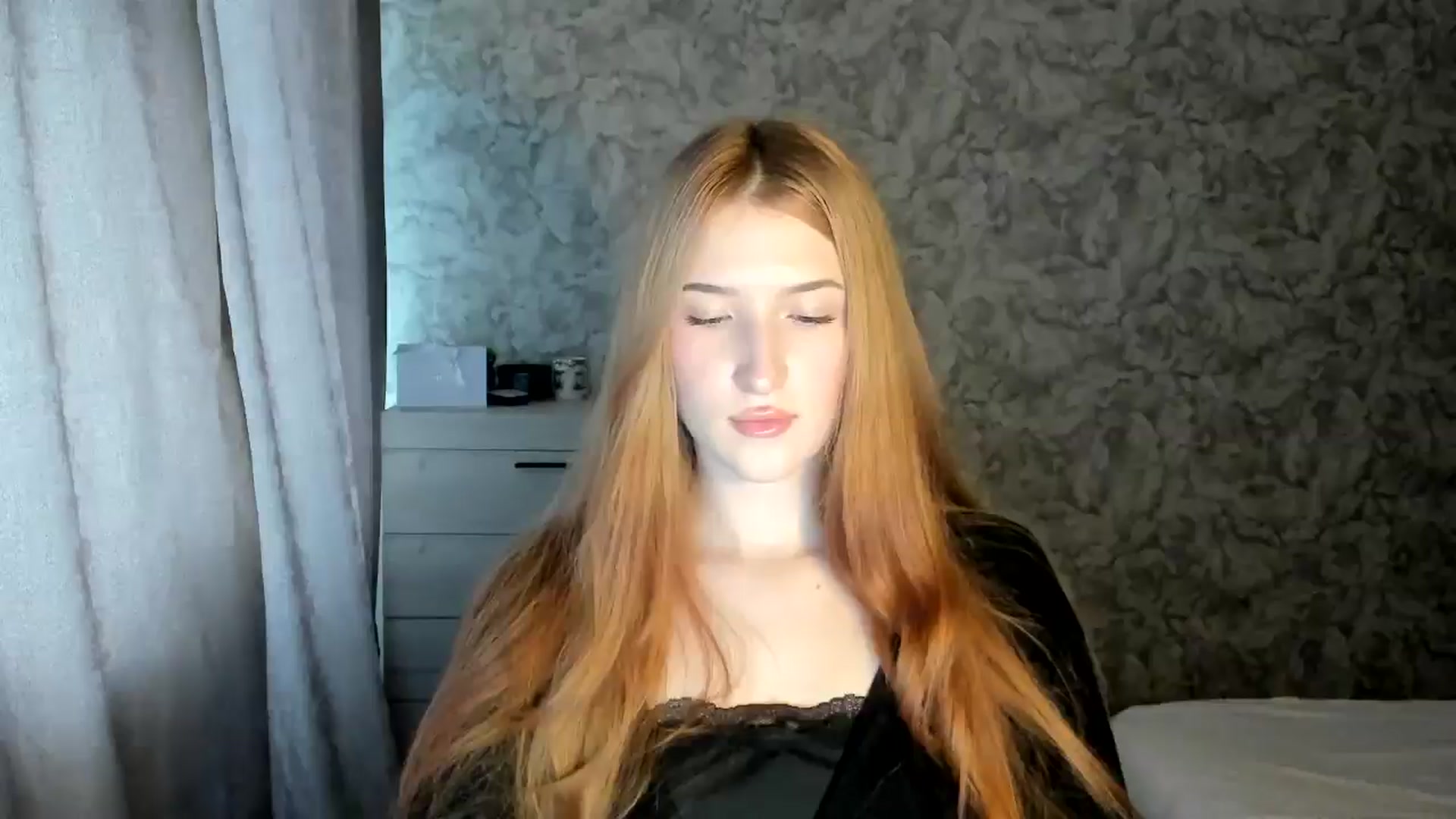 Gallery image thumbnail from Ilona_Here's myfreecams stream on, 01/09/2026, 11:09 image 14 of 20