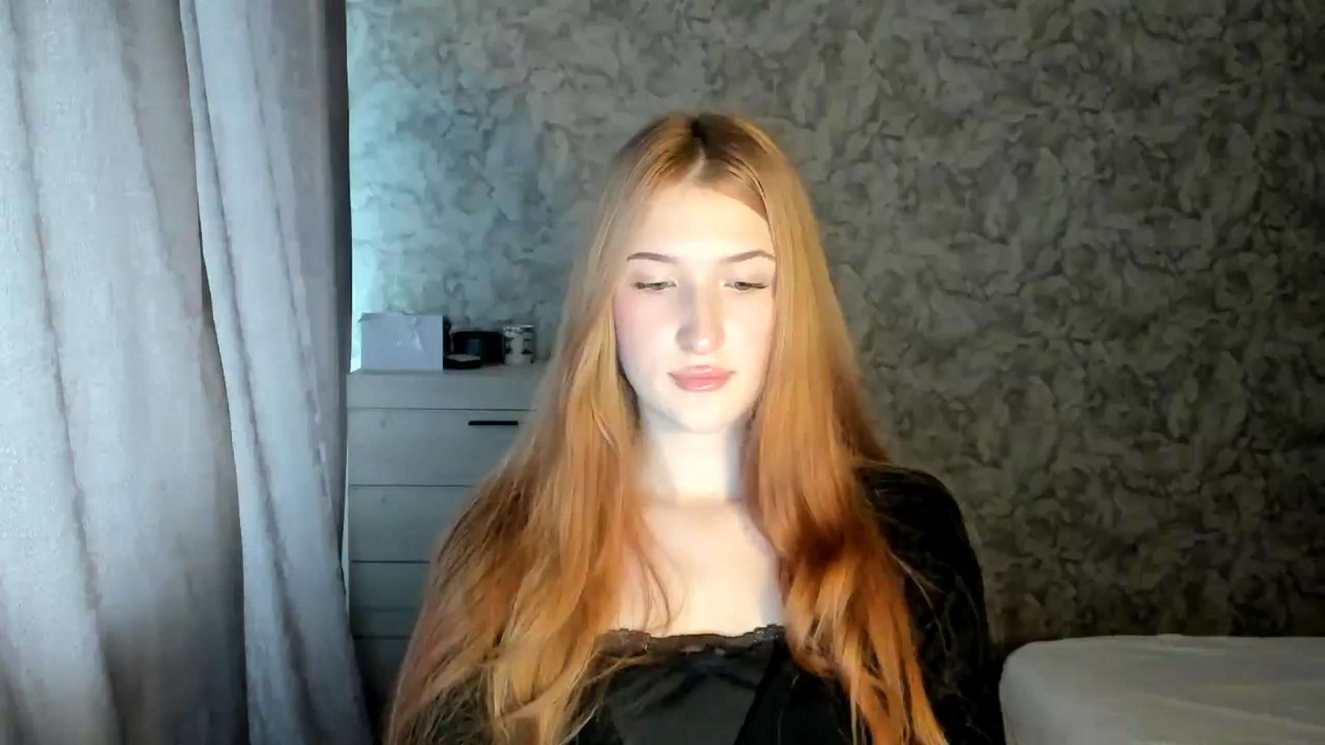Gallery image thumbnail from Ilona_Here's myfreecams stream on, 01/09/2026, 11:09 image 18 of 20
