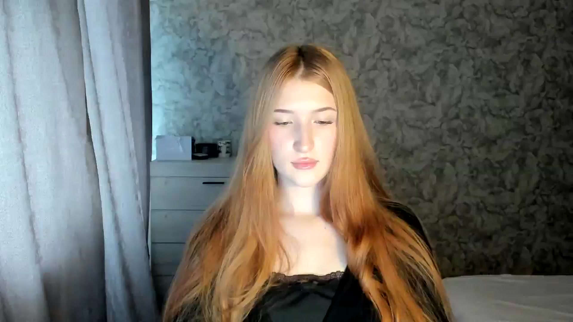 Gallery image thumbnail from Ilona_Here's myfreecams stream on, 01/09/2026, 11:09 image 7 of 20