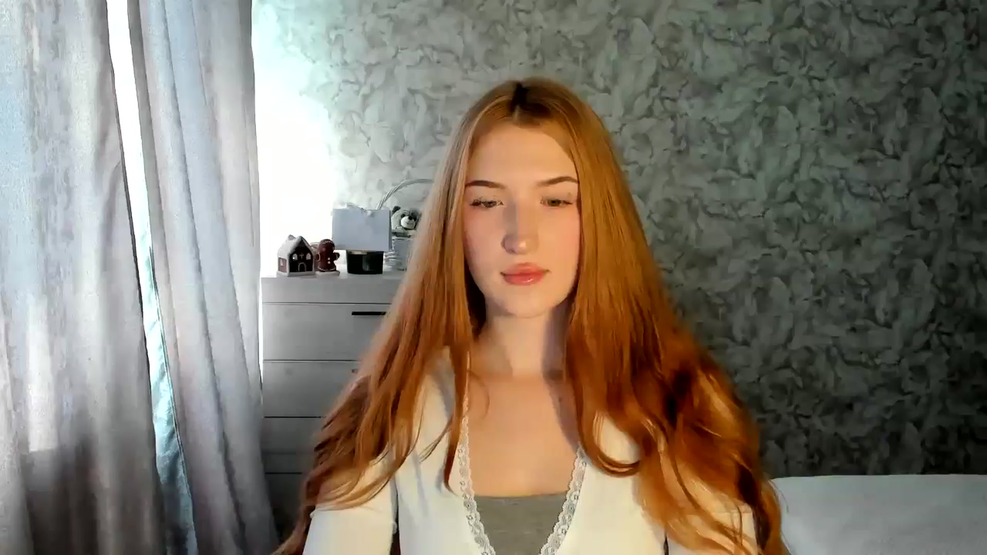 Gallery image thumbnail from Ilona_Here's myfreecams stream on, 01/12/2026, 09:46 image 2 of 20