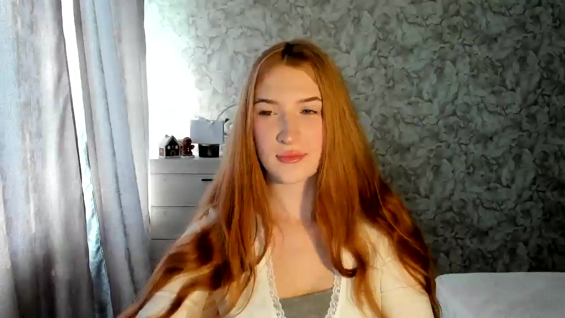 Gallery image thumbnail from Ilona_Here's myfreecams stream on, 01/12/2026, 09:46 image 6 of 20