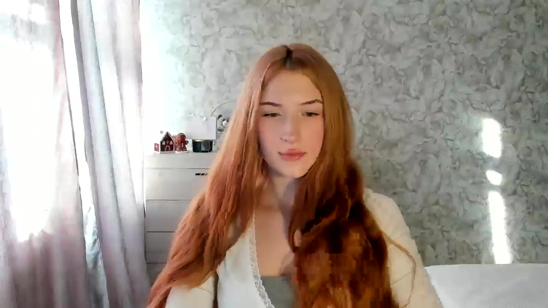 Gallery image thumbnail from Ilona_Here's myfreecams stream on, 01/12/2026, 11:19 image 14 of 20