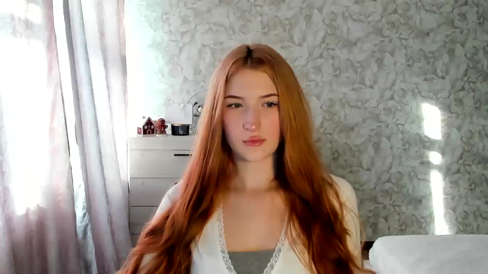 Gallery image thumbnail from Ilona_Here's myfreecams stream on, 01/12/2026, 11:19 image 11 of 20