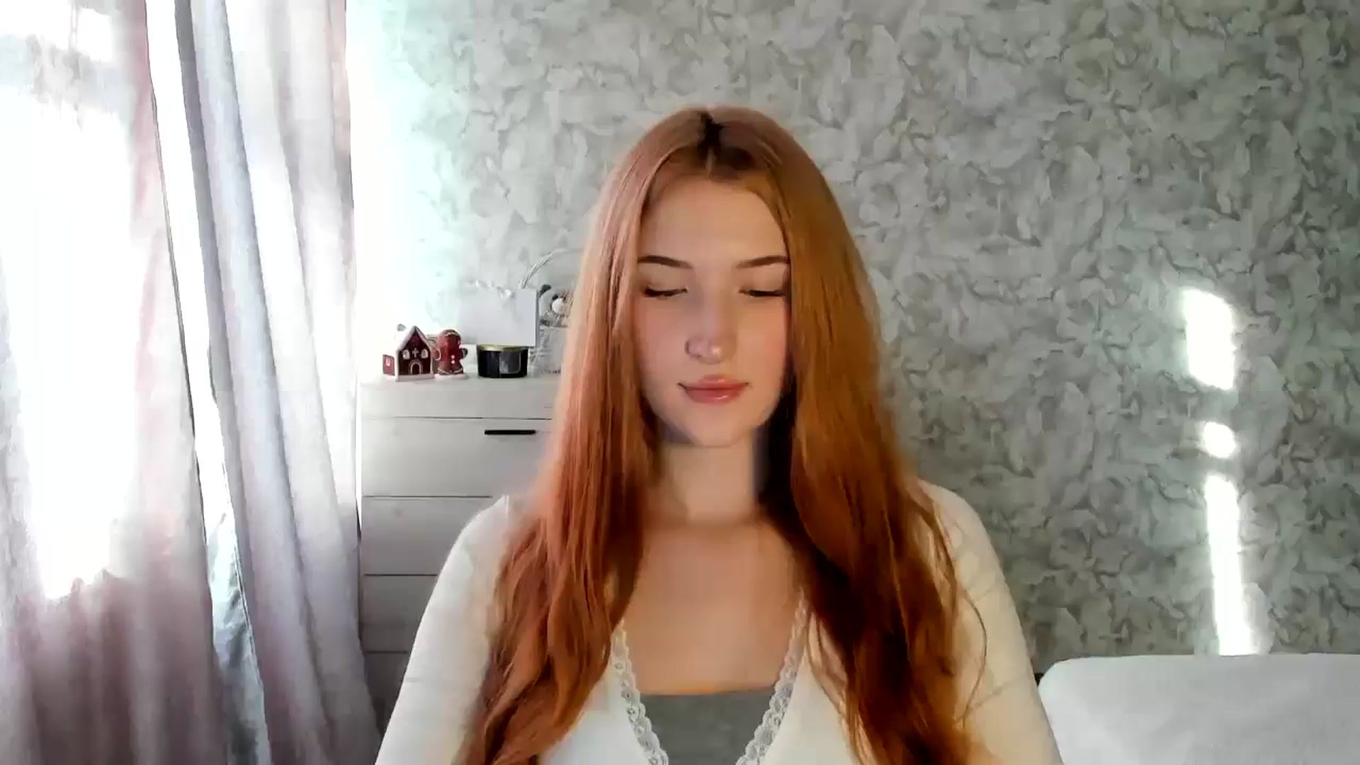 Gallery image thumbnail from Ilona_Here's myfreecams stream on, 01/12/2026, 11:19 image 12 of 20