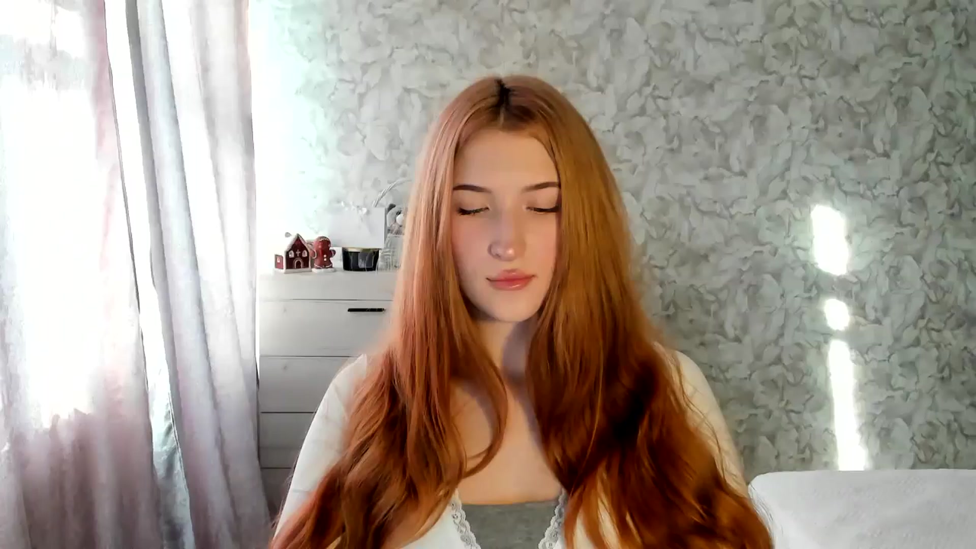 Gallery image thumbnail from Ilona_Here's myfreecams stream on, 01/12/2026, 11:19 image 1 of 20