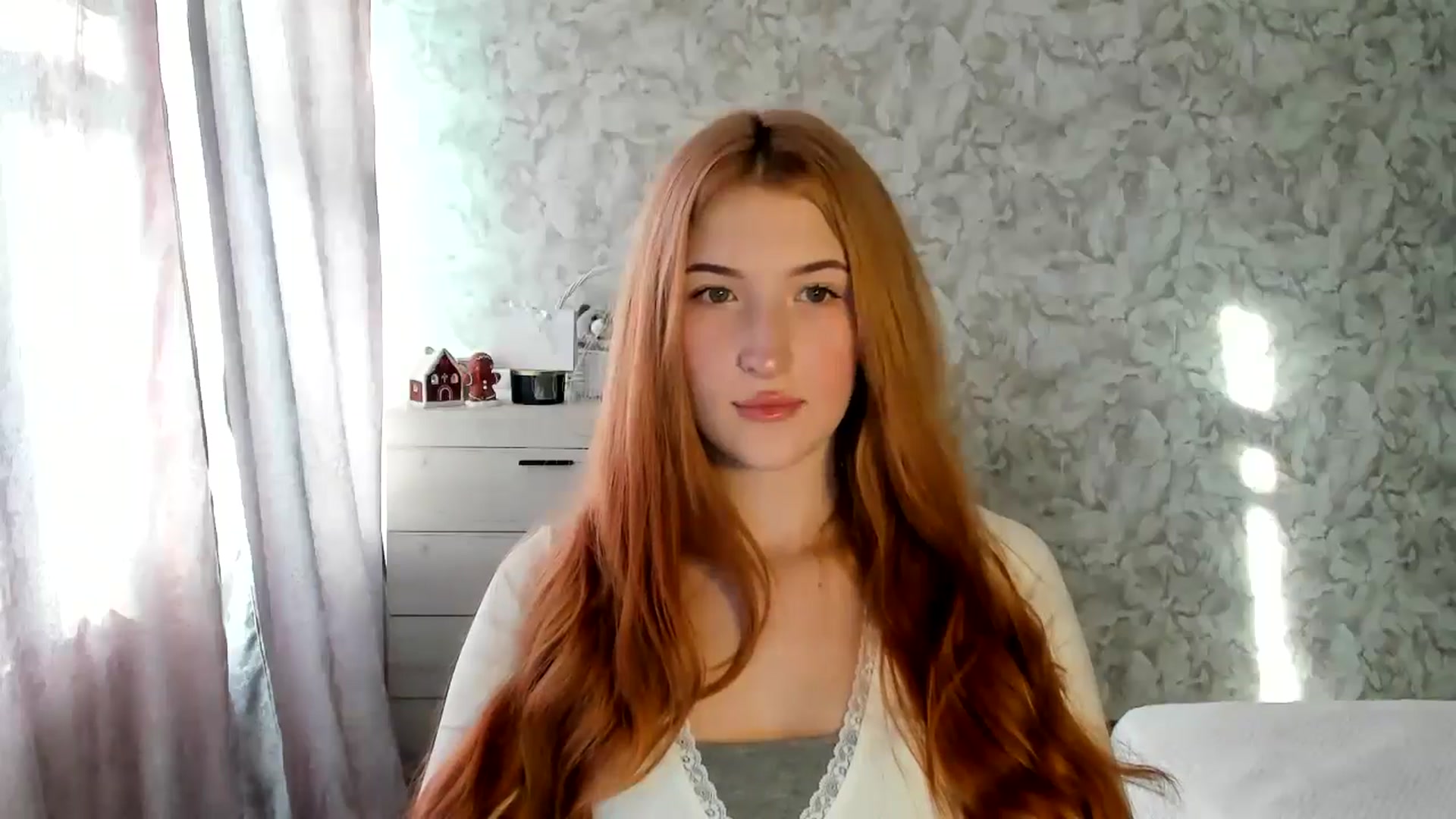 Gallery image thumbnail from Ilona_Here's myfreecams stream on, 01/12/2026, 11:19 image 3 of 20