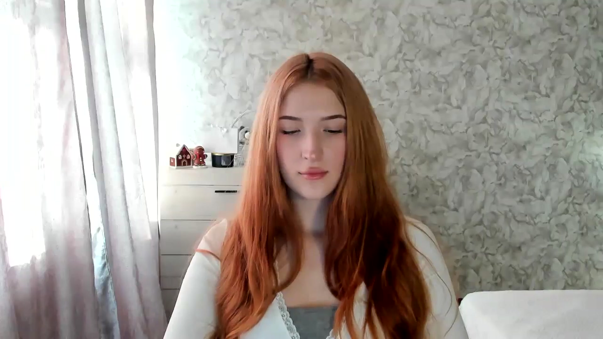 Gallery image thumbnail from Ilona_Here's myfreecams stream on, 01/12/2026, 11:36 image 19 of 20