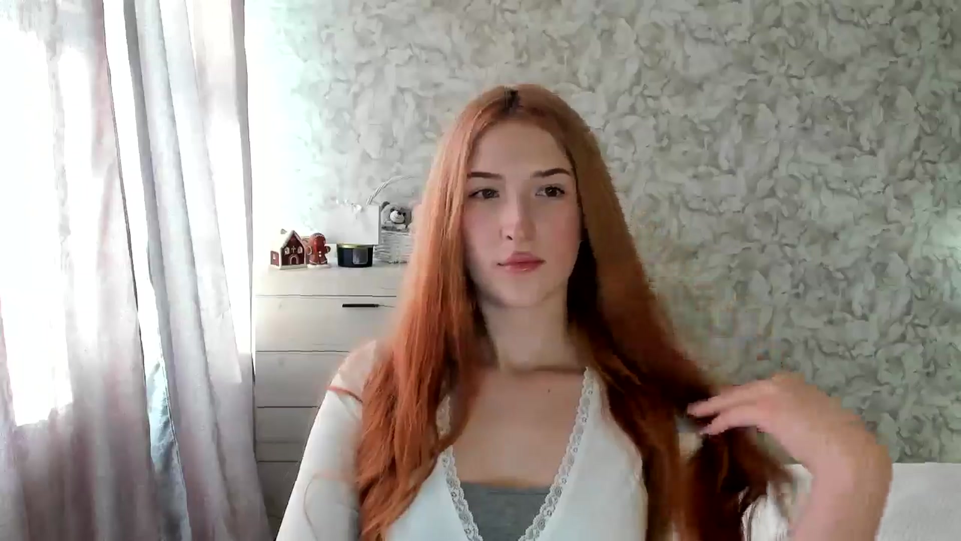 Gallery image thumbnail from Ilona_Here's myfreecams stream on, 01/12/2026, 11:36 image 18 of 20
