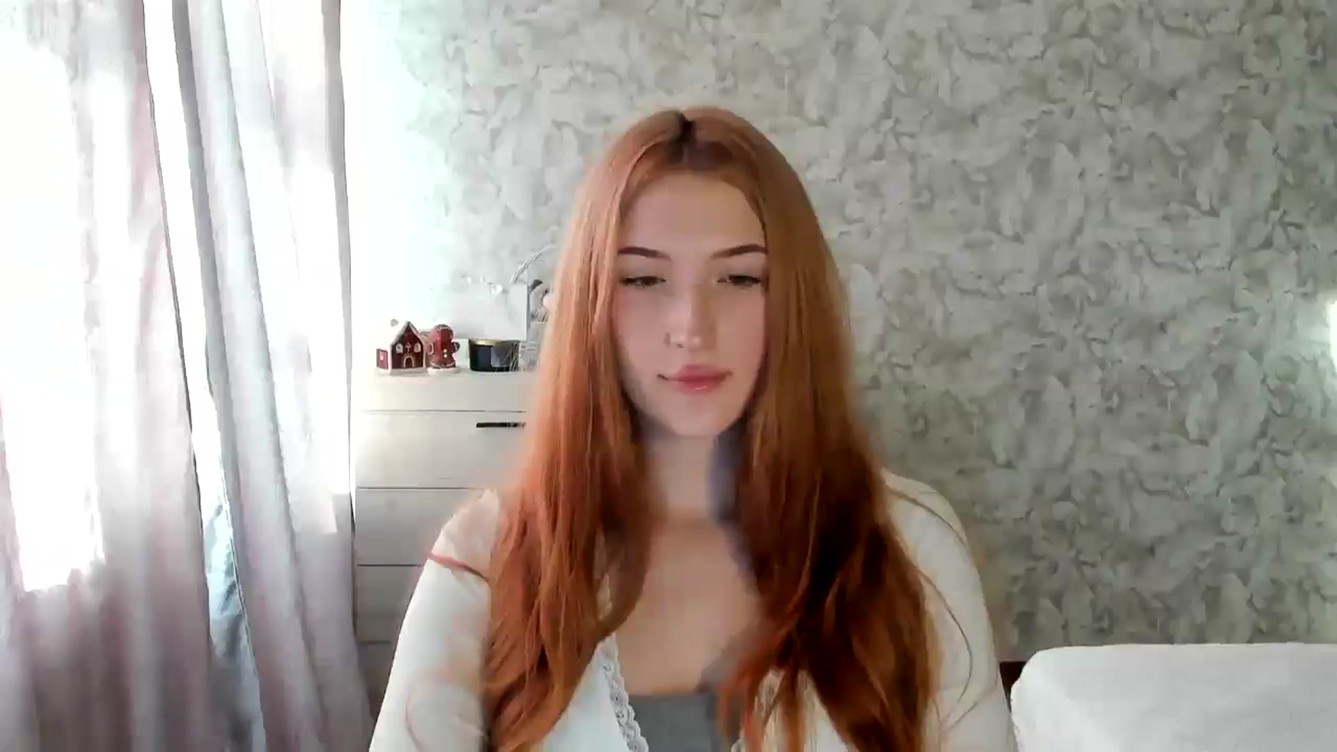 Gallery image thumbnail from Ilona_Here's myfreecams stream on, 01/12/2026, 11:36 image 14 of 20