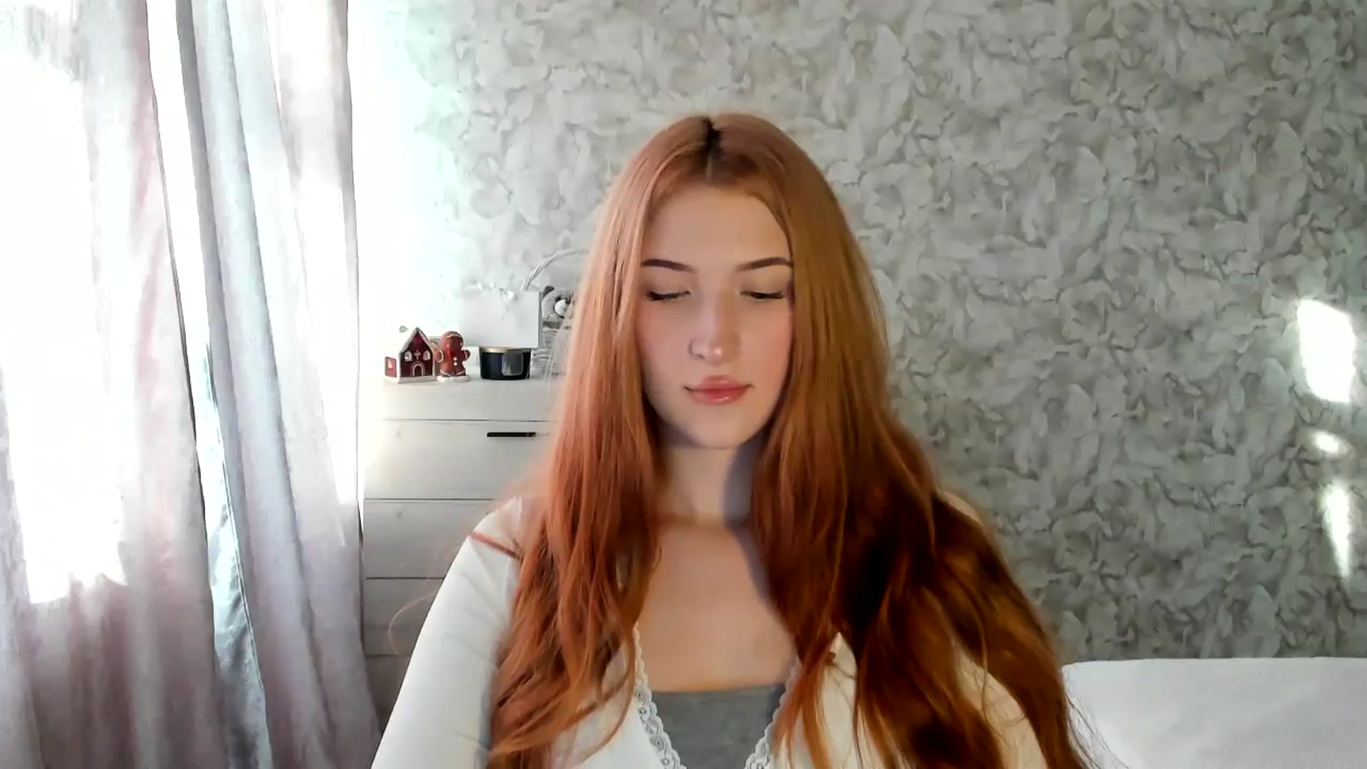 Gallery image thumbnail from Ilona_Here's myfreecams stream on, 01/12/2026, 11:36 image 3 of 20