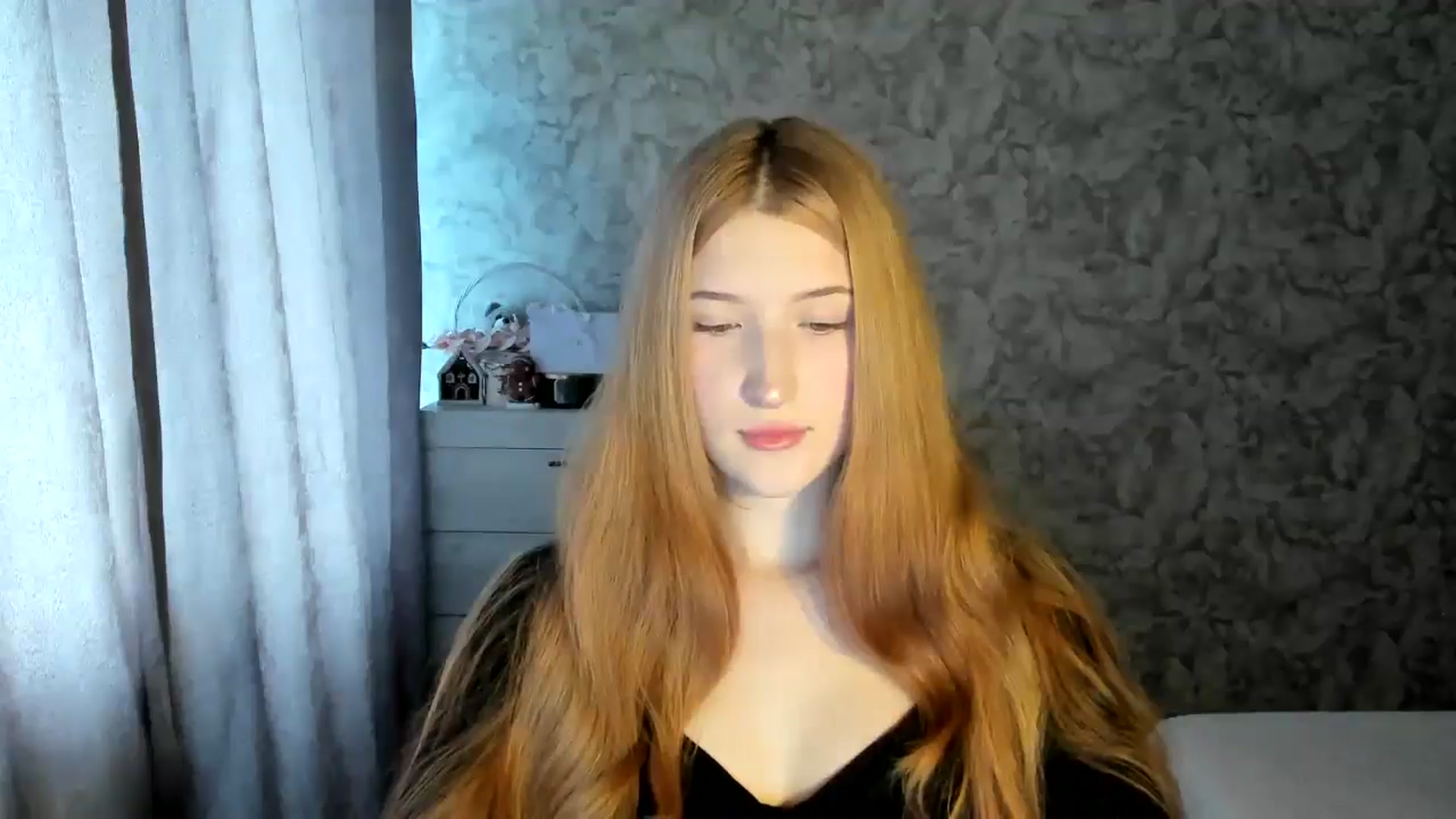 Gallery image thumbnail from Ilona_Here's myfreecams stream on, 01/13/2026, 11:52 image 9 of 20