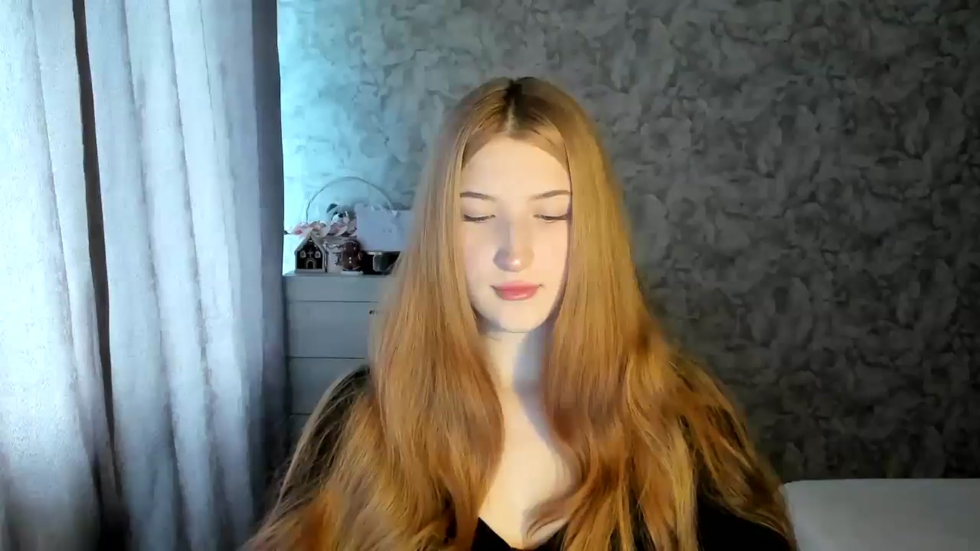 Gallery image thumbnail from Ilona_Here's myfreecams stream on, 01/13/2026, 11:52 image 6 of 20