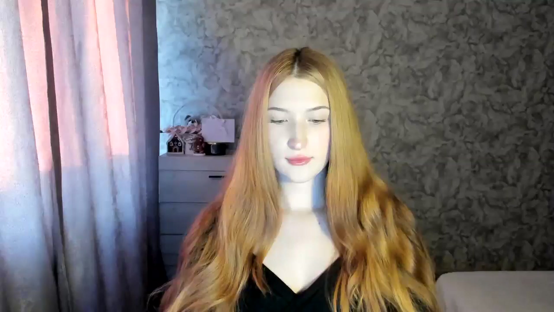 Gallery image thumbnail from Ilona_Here's myfreecams stream on, 01/13/2026, 13:57 image 3 of 20