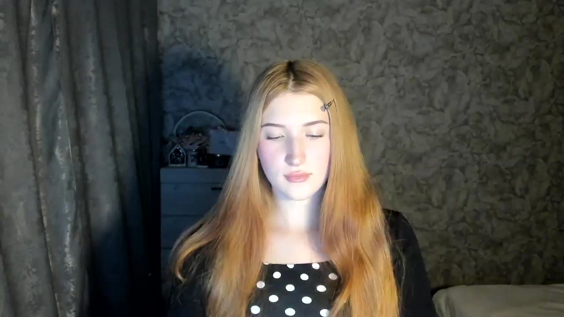 Gallery image thumbnail from Ilona_Here's myfreecams stream on, 01/14/2026, 16:28 image 11 of 20