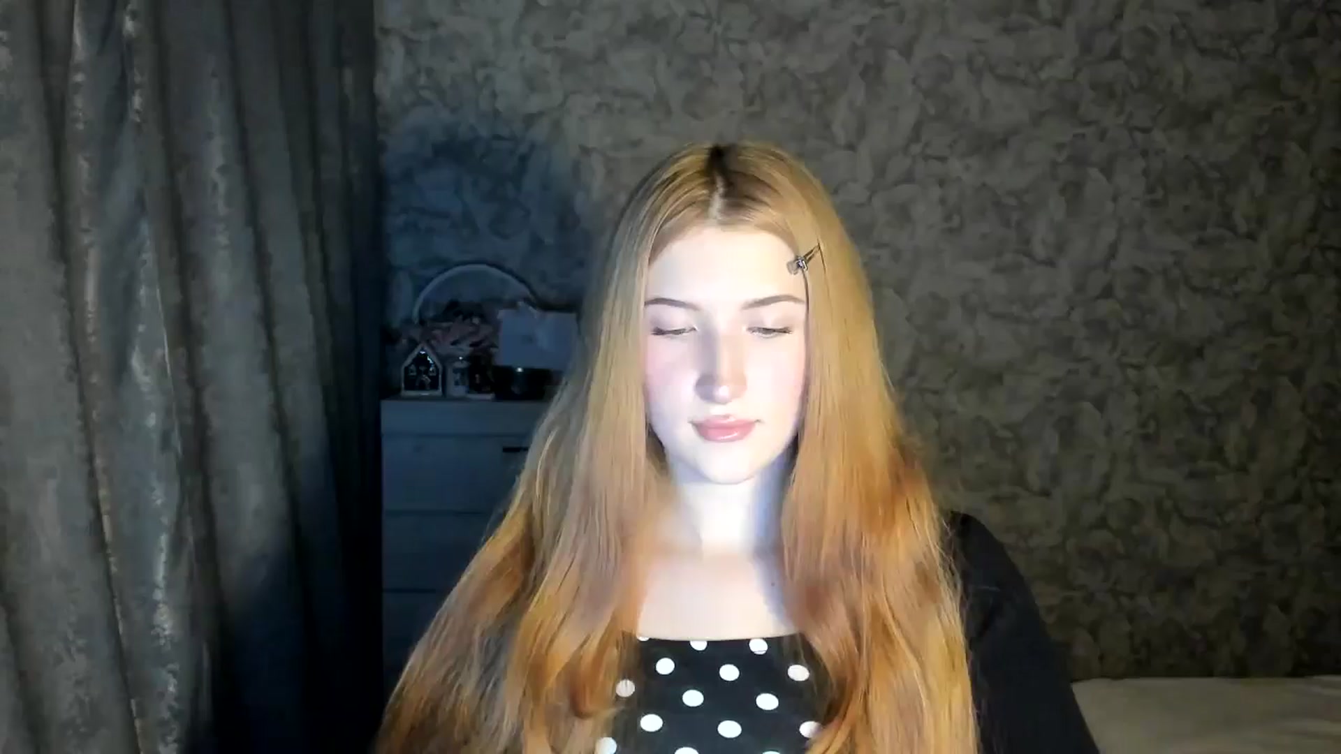 Gallery image thumbnail from Ilona_Here's myfreecams stream on, 01/14/2026, 16:28 image 16 of 20