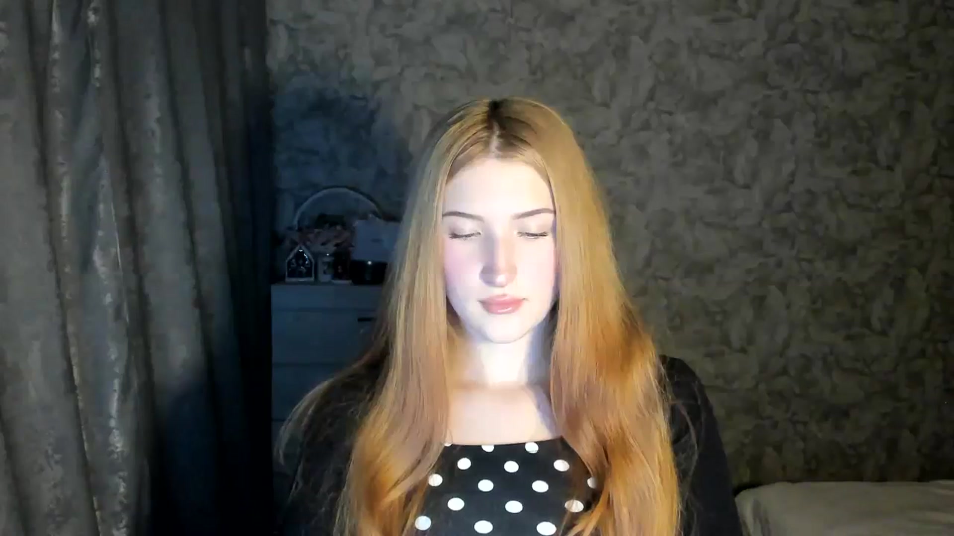 Gallery image thumbnail from Ilona_Here's myfreecams stream on, 01/14/2026, 16:28 image 6 of 20