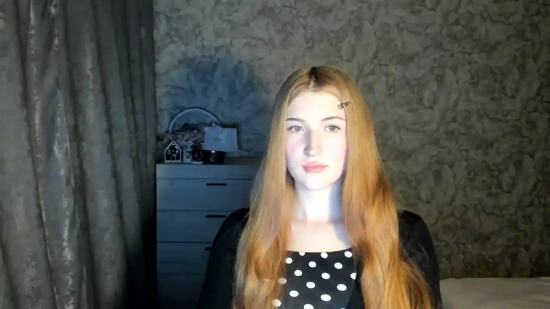 Gallery image thumbnail from Ilona_Here's myfreecams stream on, 01/14/2026, 17:07 image 15 of 20