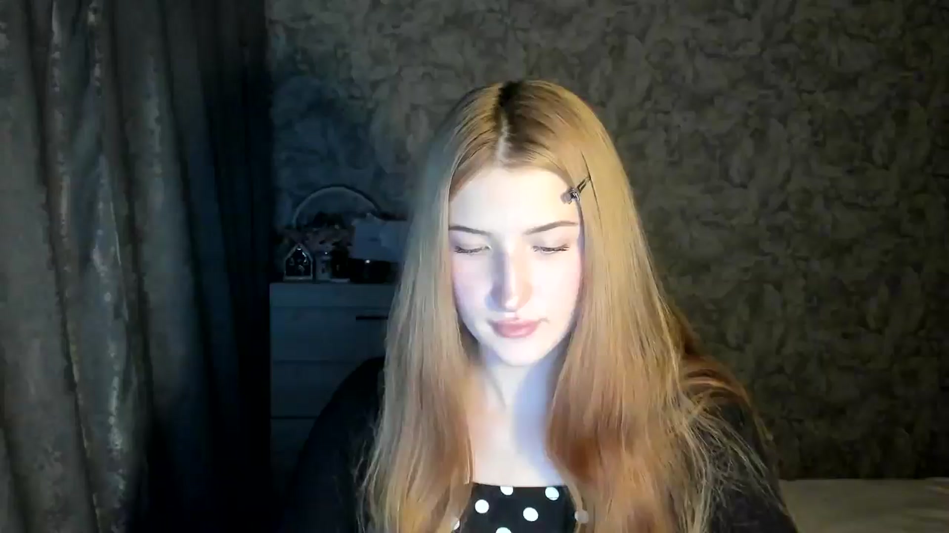 Gallery image thumbnail from Ilona_Here's myfreecams stream on, 01/14/2026, 18:06 image 11 of 20