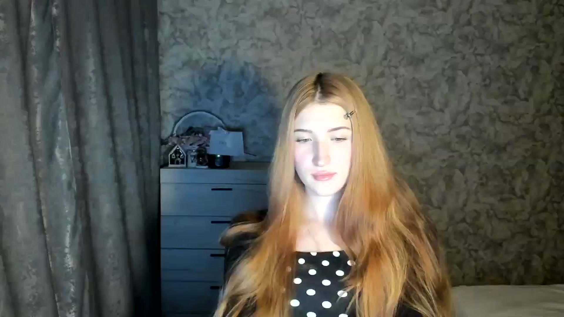 Gallery image thumbnail from Ilona_Here's myfreecams stream on, 01/14/2026, 18:06 image 14 of 20