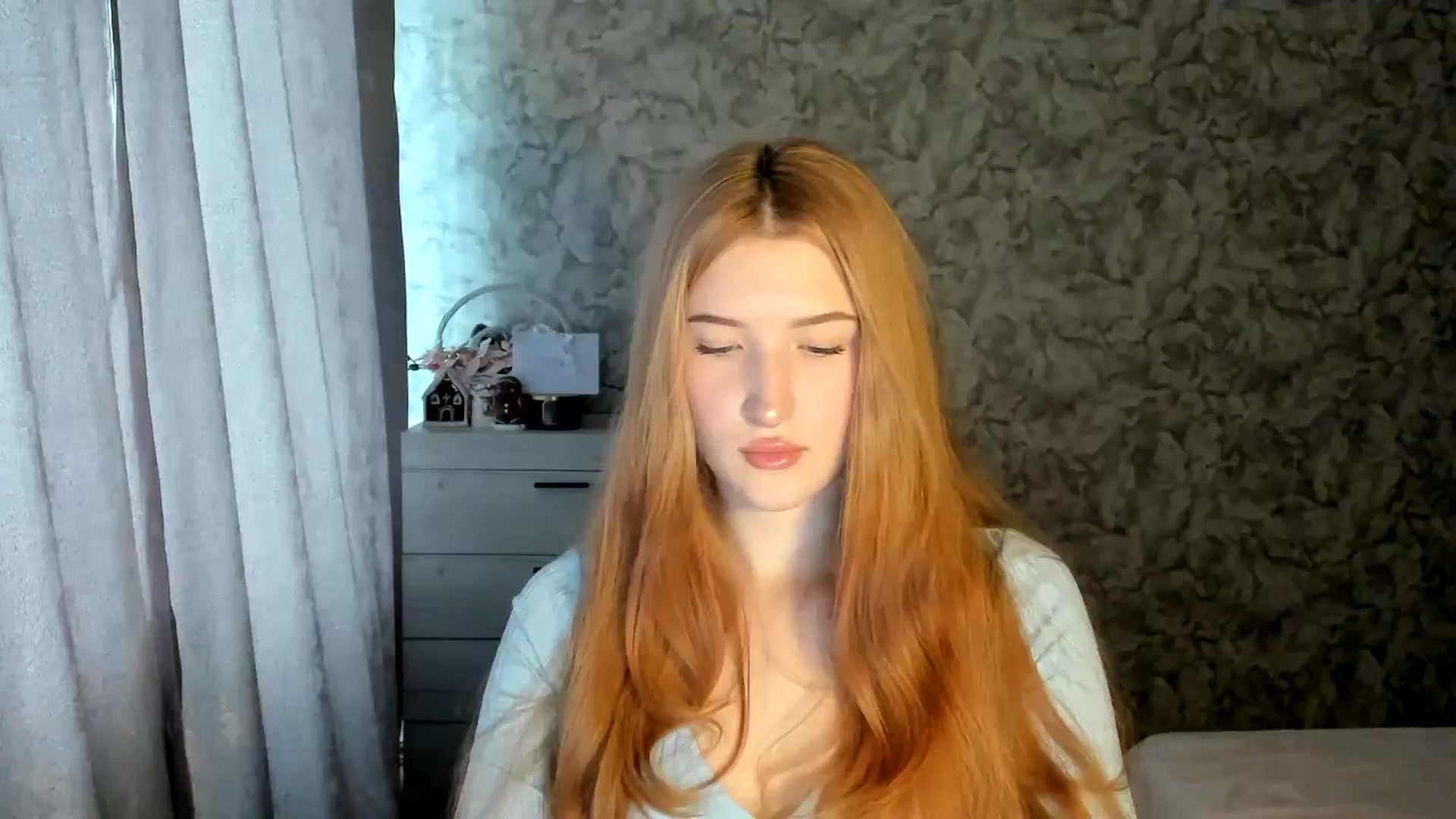 Gallery image thumbnail from Ilona_Here's myfreecams stream on, 01/15/2026, 11:39 image 3 of 20
