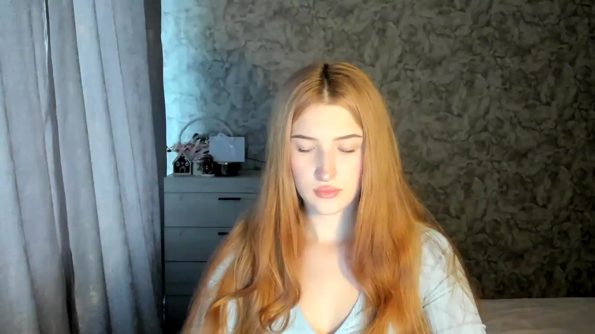 Gallery image thumbnail from Ilona_Here's myfreecams stream on, 01/15/2026, 12:22 image 4 of 20