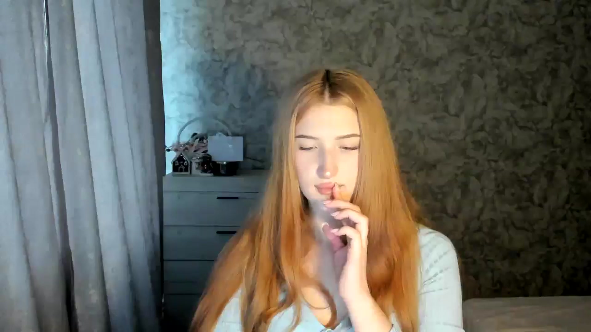 Gallery image thumbnail from Ilona_Here's myfreecams stream on, 01/15/2026, 12:22 image 16 of 20