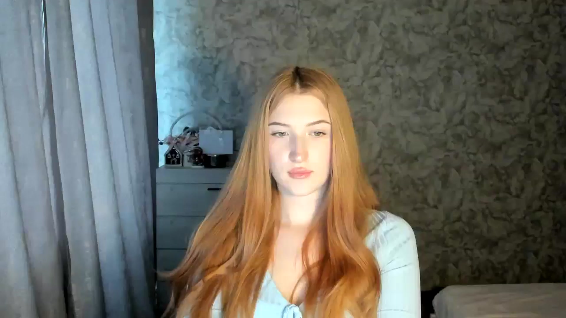 Gallery image thumbnail from Ilona_Here's myfreecams stream on, 01/15/2026, 13:02 image 14 of 20