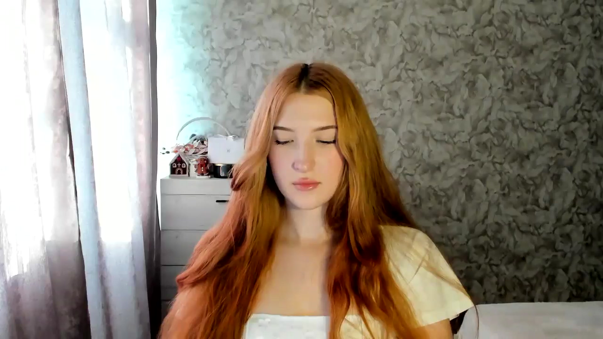 Gallery image thumbnail from Ilona_Here's myfreecams stream on, 01/16/2026, 12:39 image 8 of 20