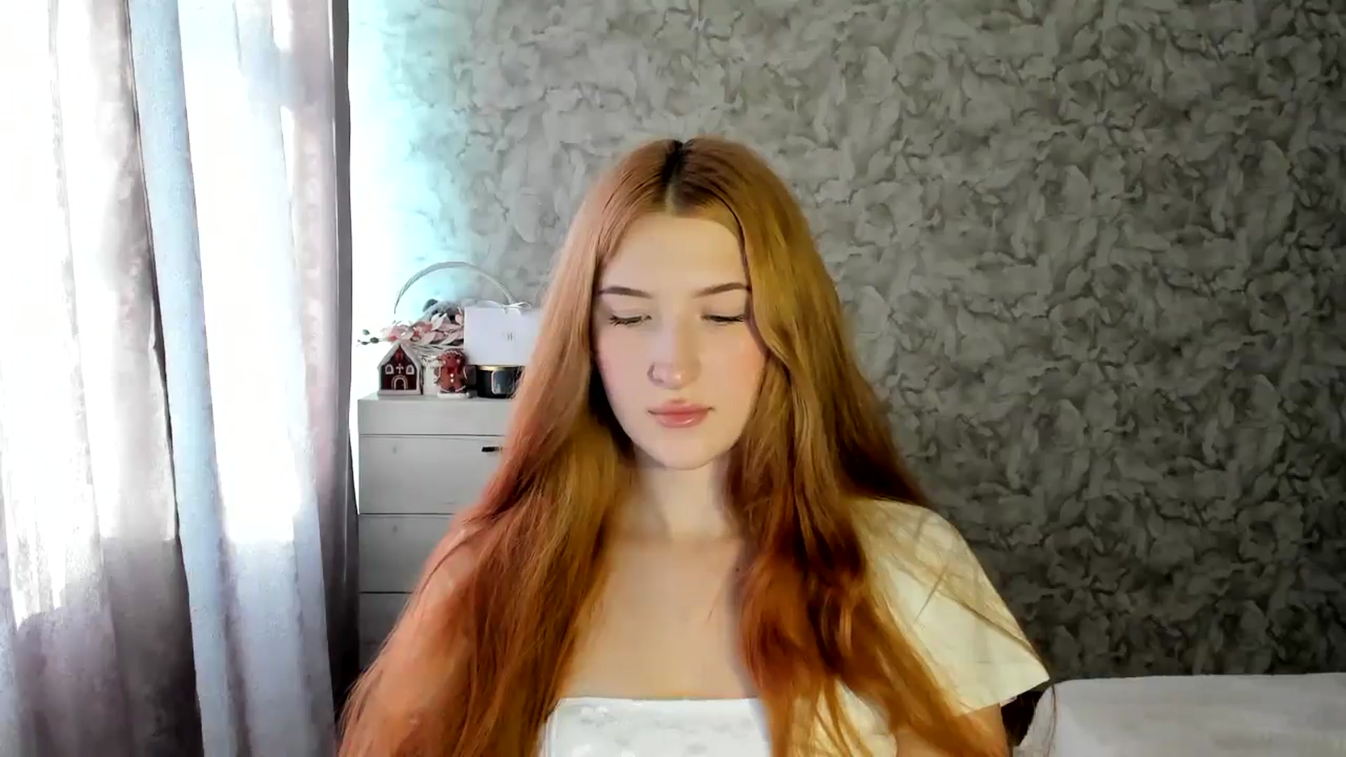 Gallery image thumbnail from Ilona_Here's myfreecams stream on, 01/16/2026, 12:39 image 6 of 20