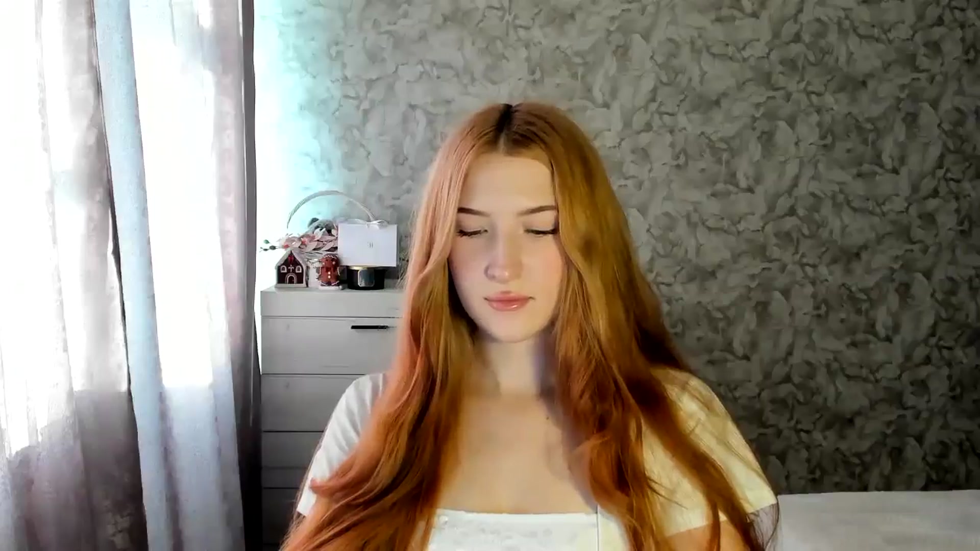 Gallery image thumbnail from Ilona_Here's myfreecams stream on, 01/16/2026, 12:39 image 19 of 20