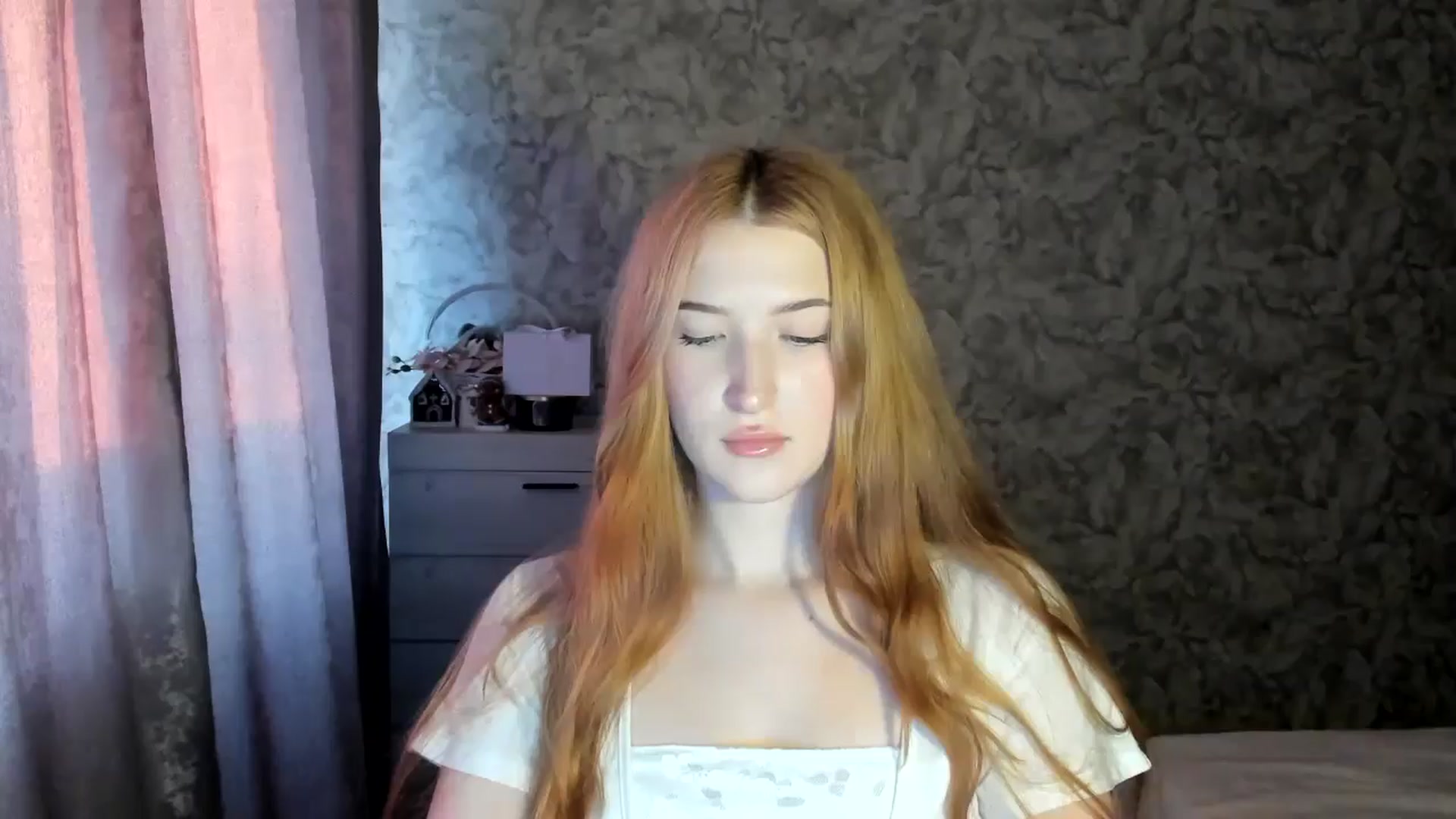 Gallery image thumbnail from Ilona_Here's myfreecams stream on, 01/16/2026, 15:39 image 1 of 20