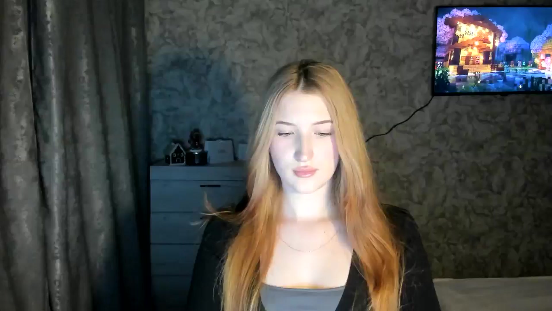 Gallery image thumbnail from Ilona_Here's myfreecams stream on, 01/21/2026, 16:05 image 16 of 20