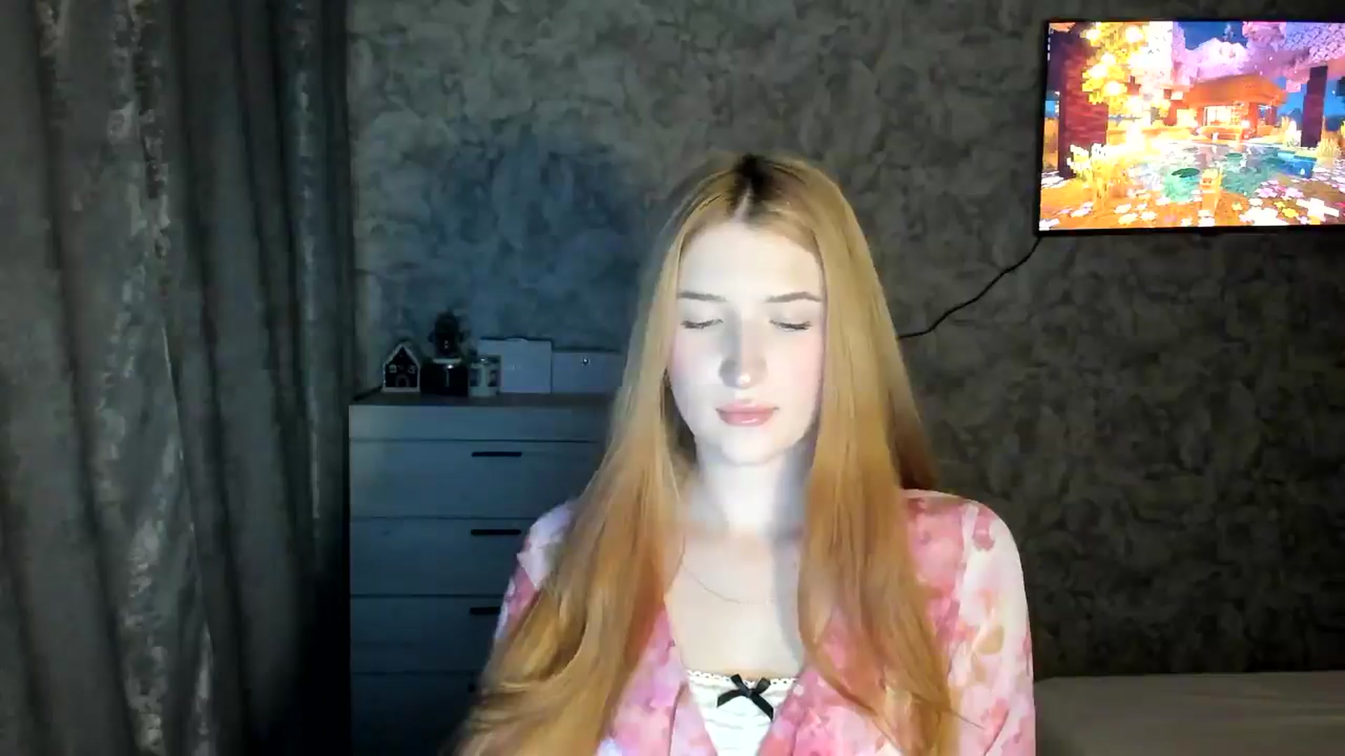 Gallery image thumbnail from Ilona_Here's myfreecams stream on, 01/22/2026, 19:06 image 9 of 20