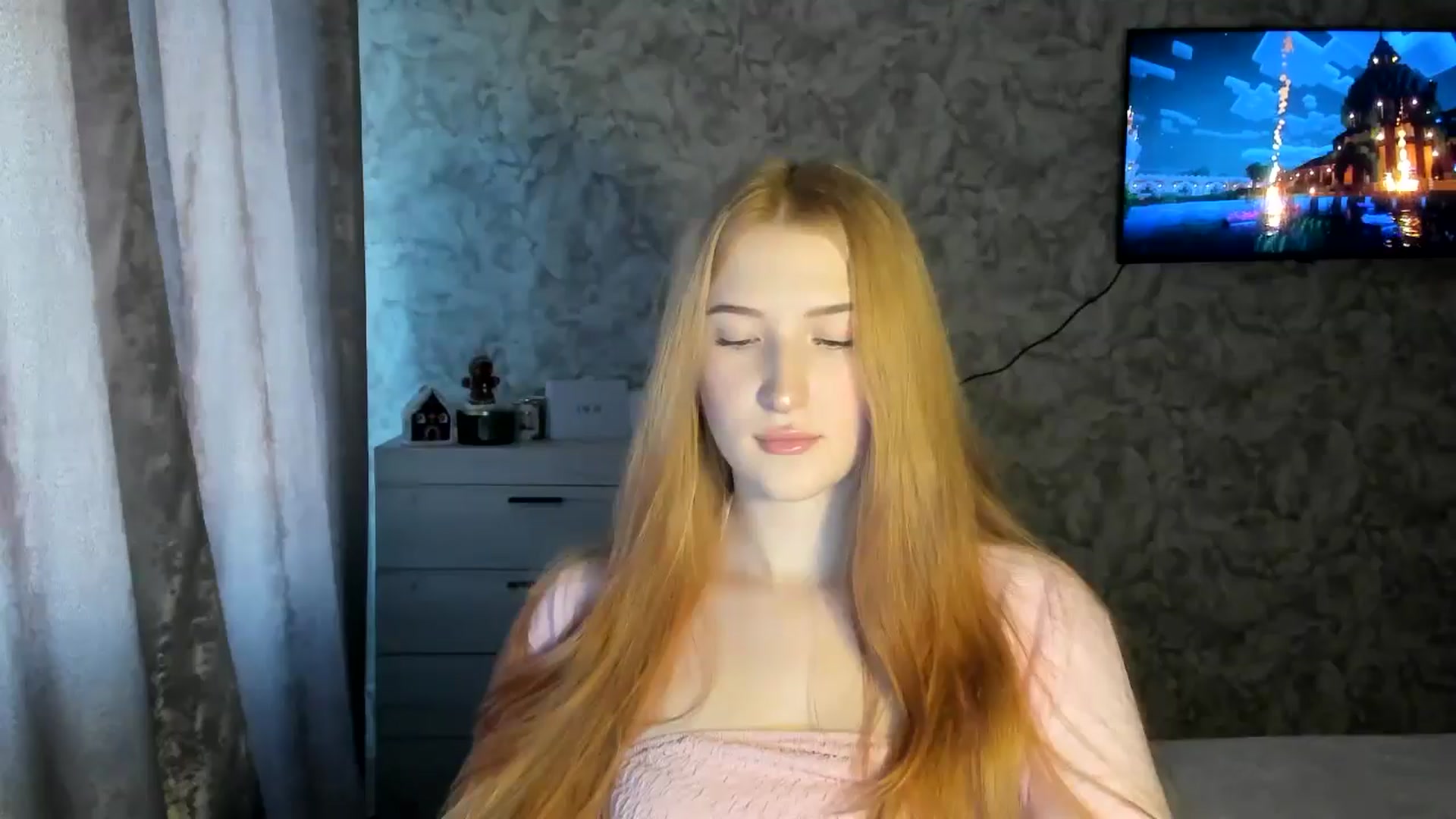 Gallery image thumbnail from Ilona_Here's myfreecams stream on, 01/26/2026, 14:17 image 13 of 20