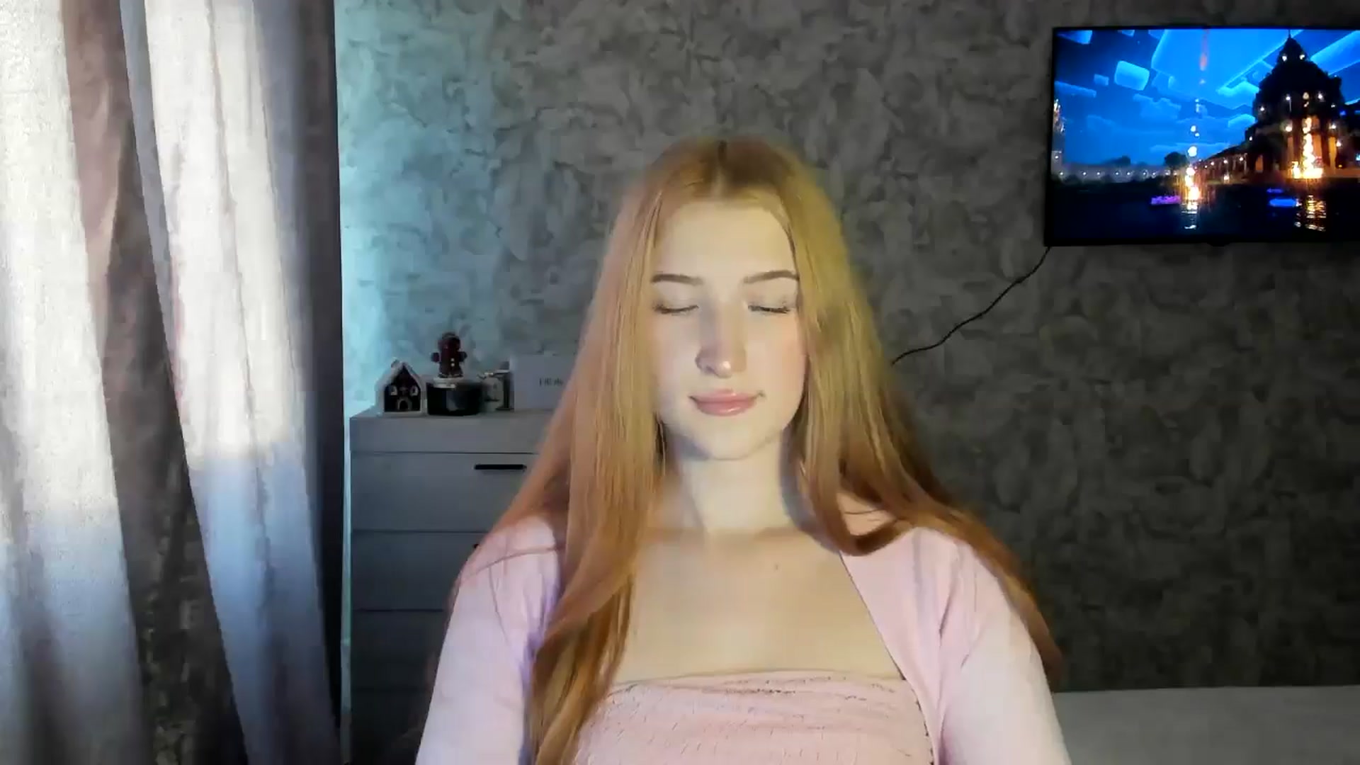 Gallery image thumbnail from Ilona_Here's myfreecams stream on, 01/26/2026, 14:17 image 8 of 20