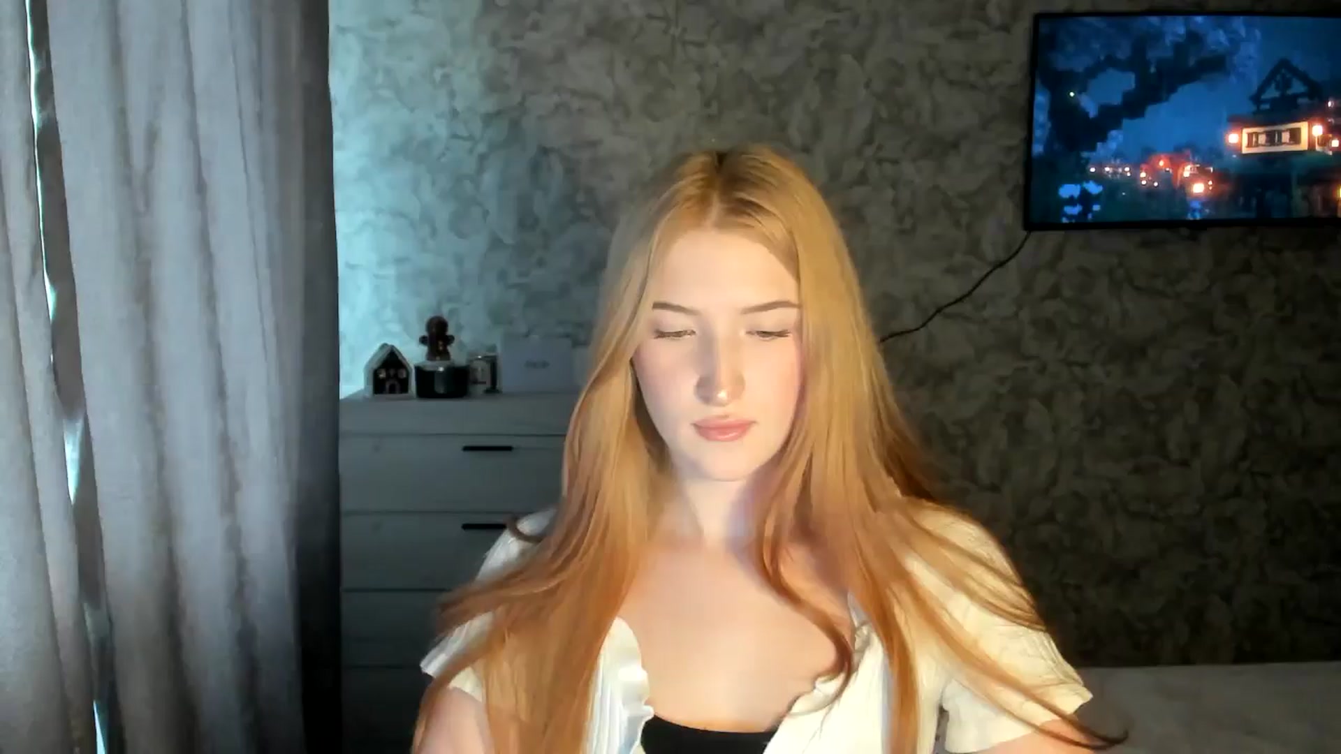 Gallery image thumbnail from Ilona_Here's myfreecams stream on, 01/27/2026, 12:55 image 20 of 20
