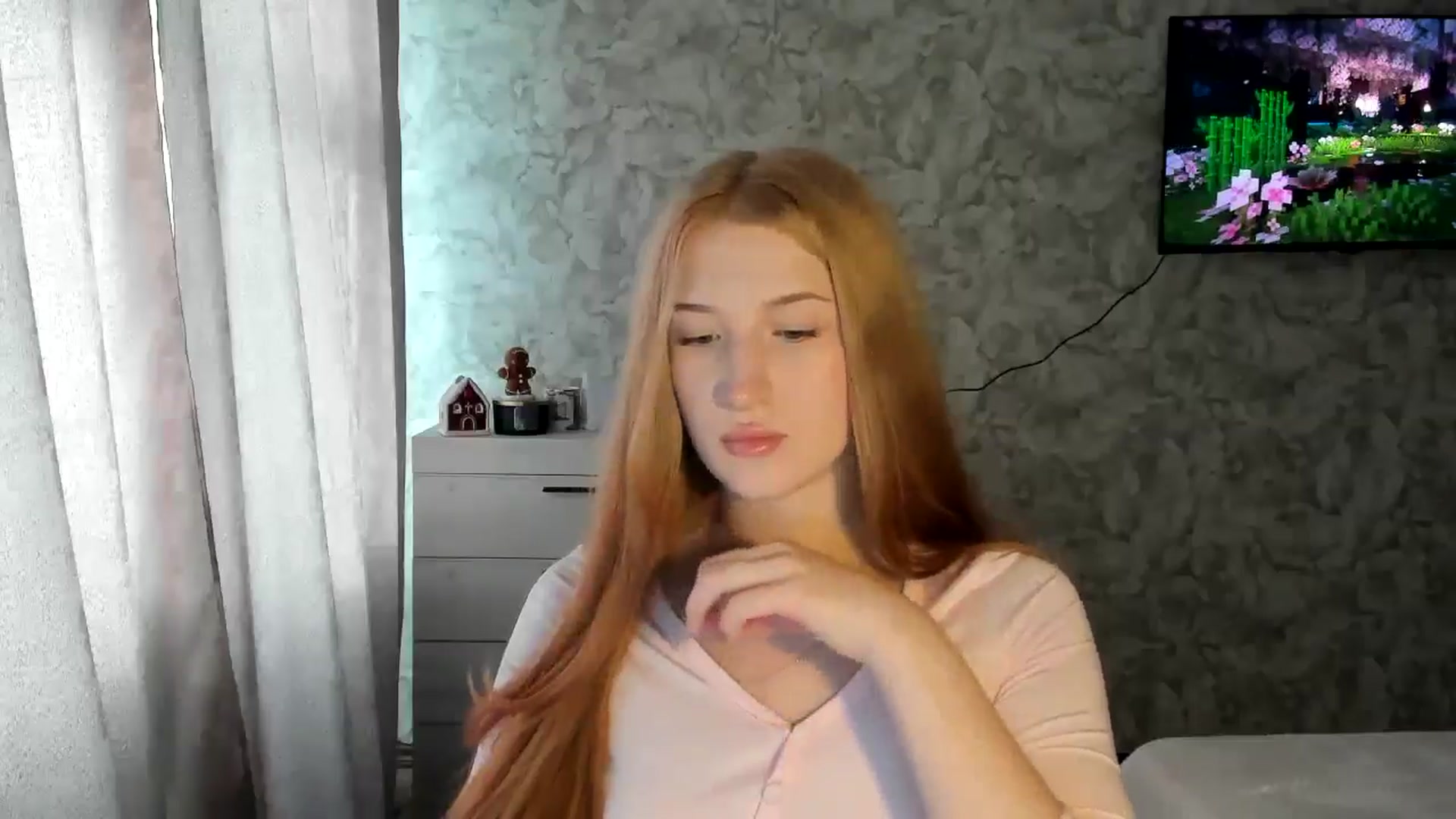 Gallery image thumbnail from Ilona_Here's myfreecams stream on, 01/28/2026, 12:44 image 2 of 20