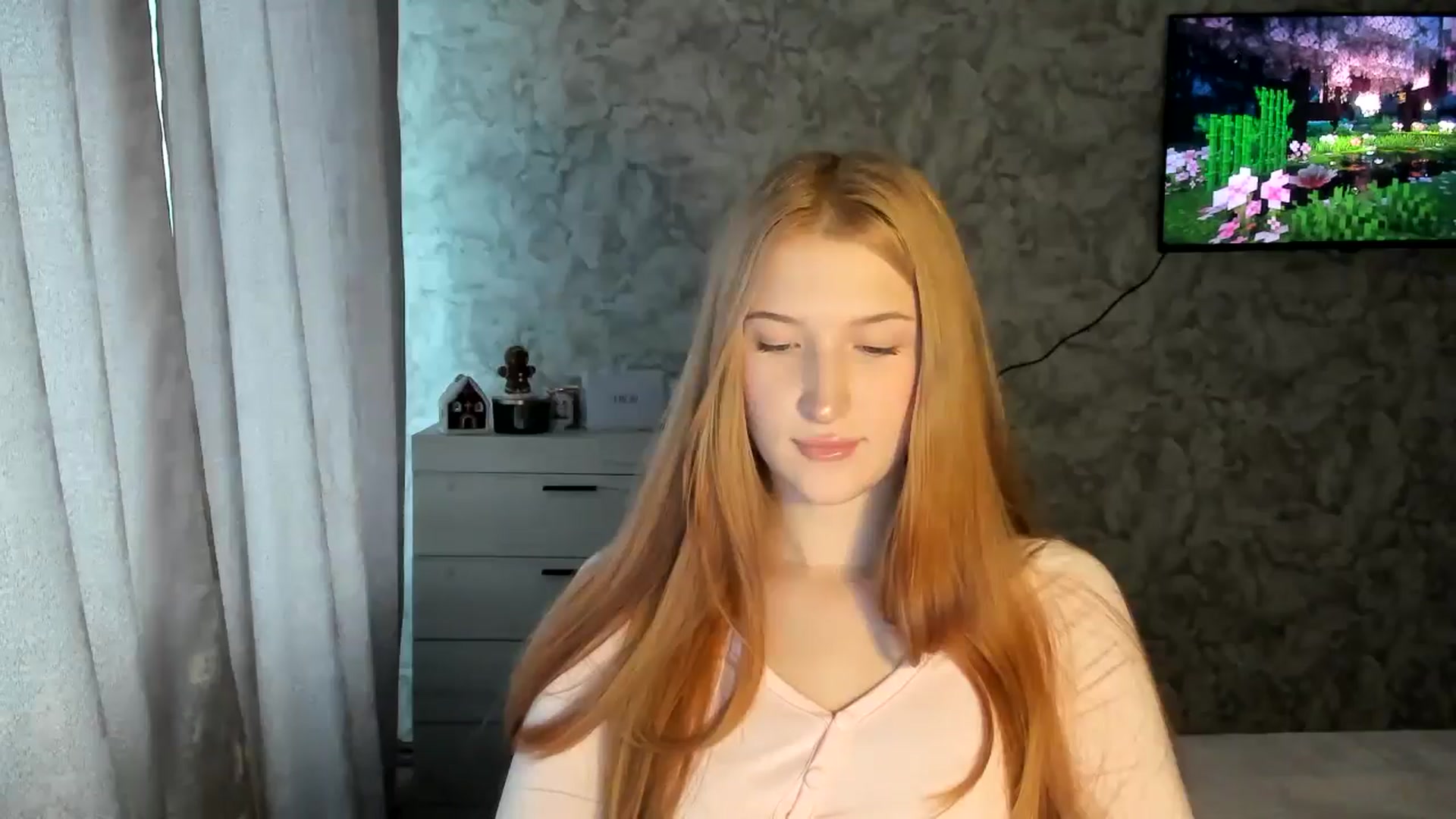 Gallery image thumbnail from Ilona_Here's myfreecams stream on, 01/28/2026, 12:44 image 18 of 20
