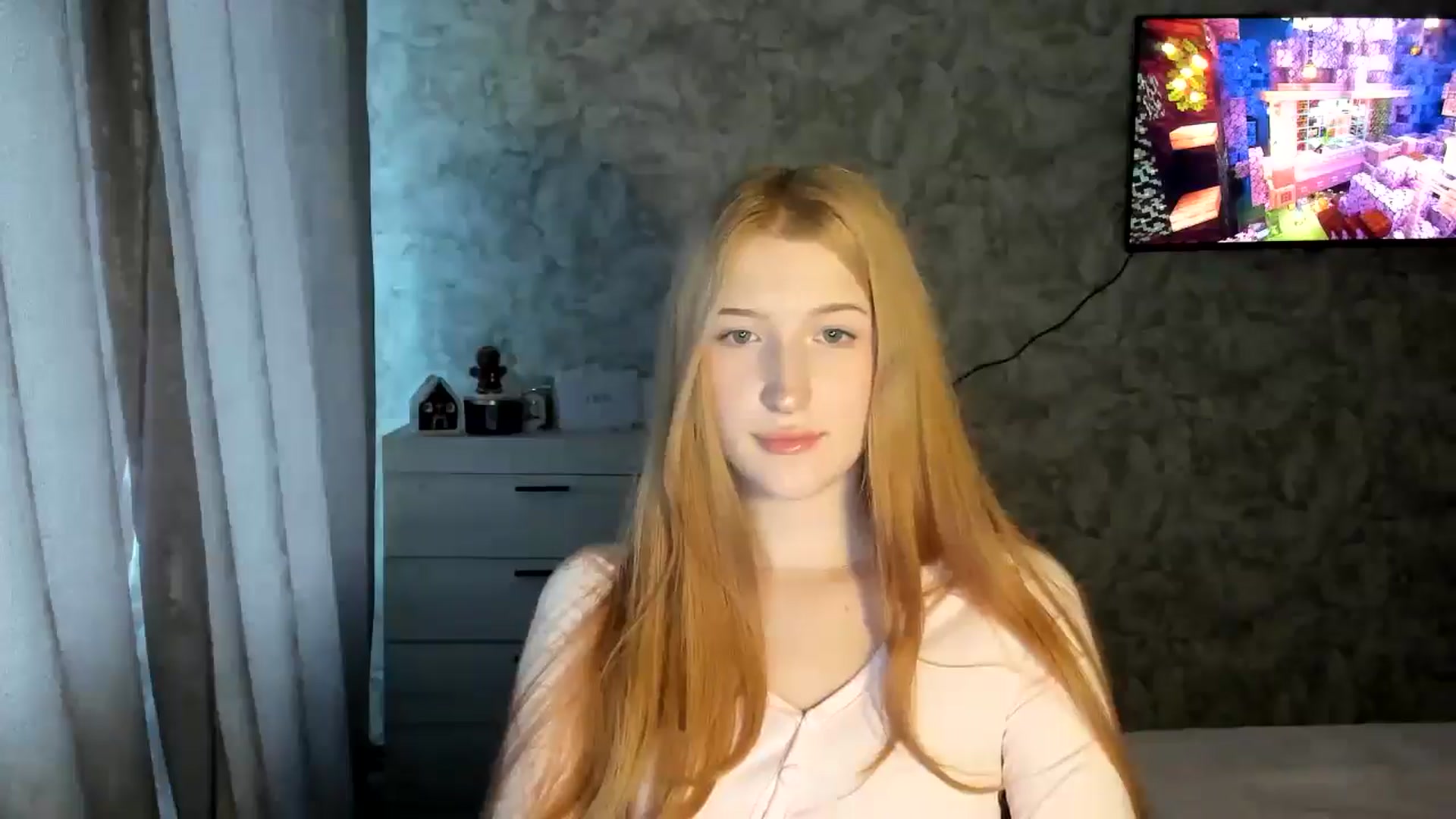 Gallery image thumbnail from Ilona_Here's myfreecams stream on, 01/28/2026, 13:31 image 2 of 20
