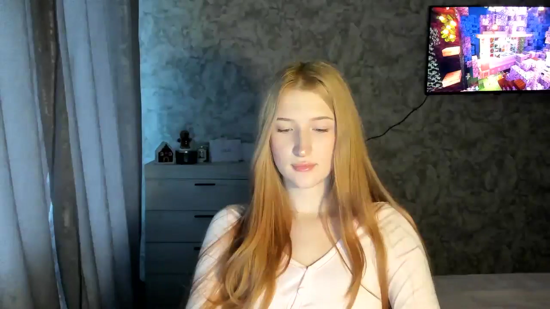 Gallery image thumbnail from Ilona_Here's myfreecams stream on, 01/28/2026, 13:31 image 20 of 20