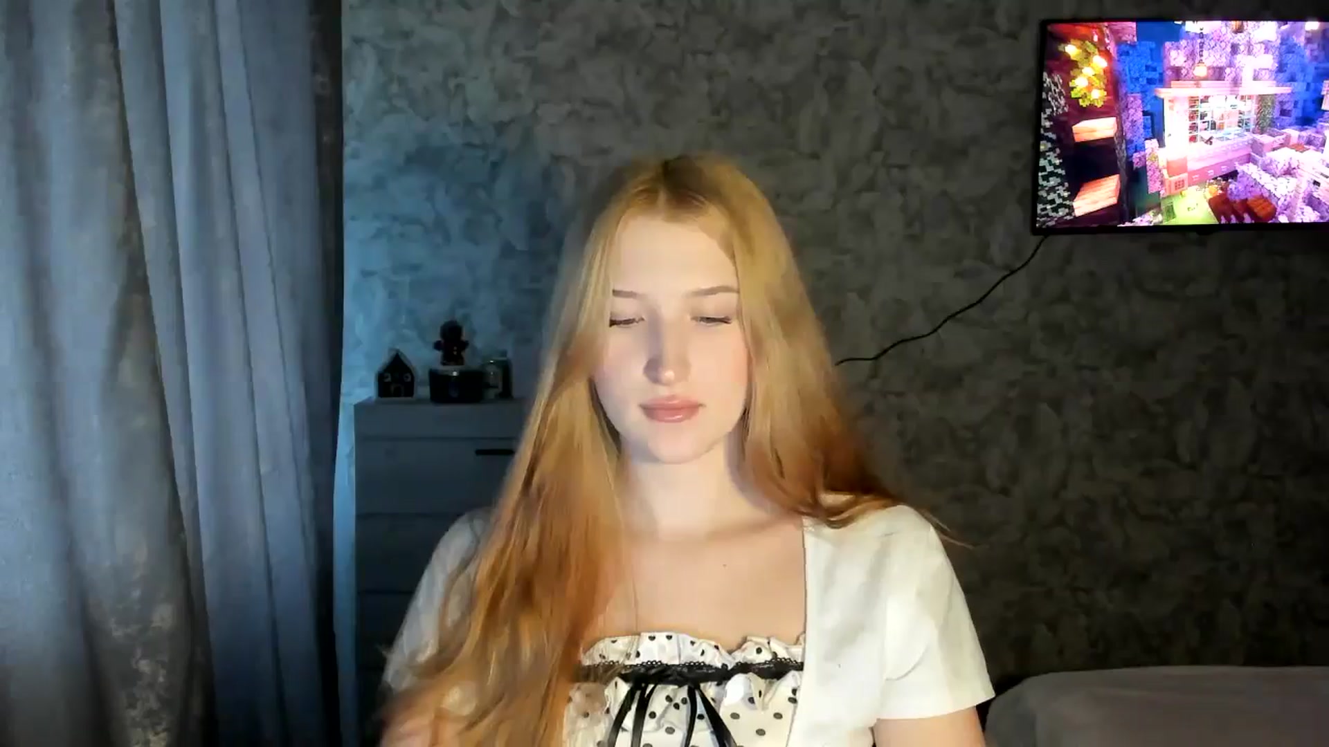 Gallery image thumbnail from Ilona_Here's myfreecams stream on, 01/29/2026, 13:03 image 4 of 20