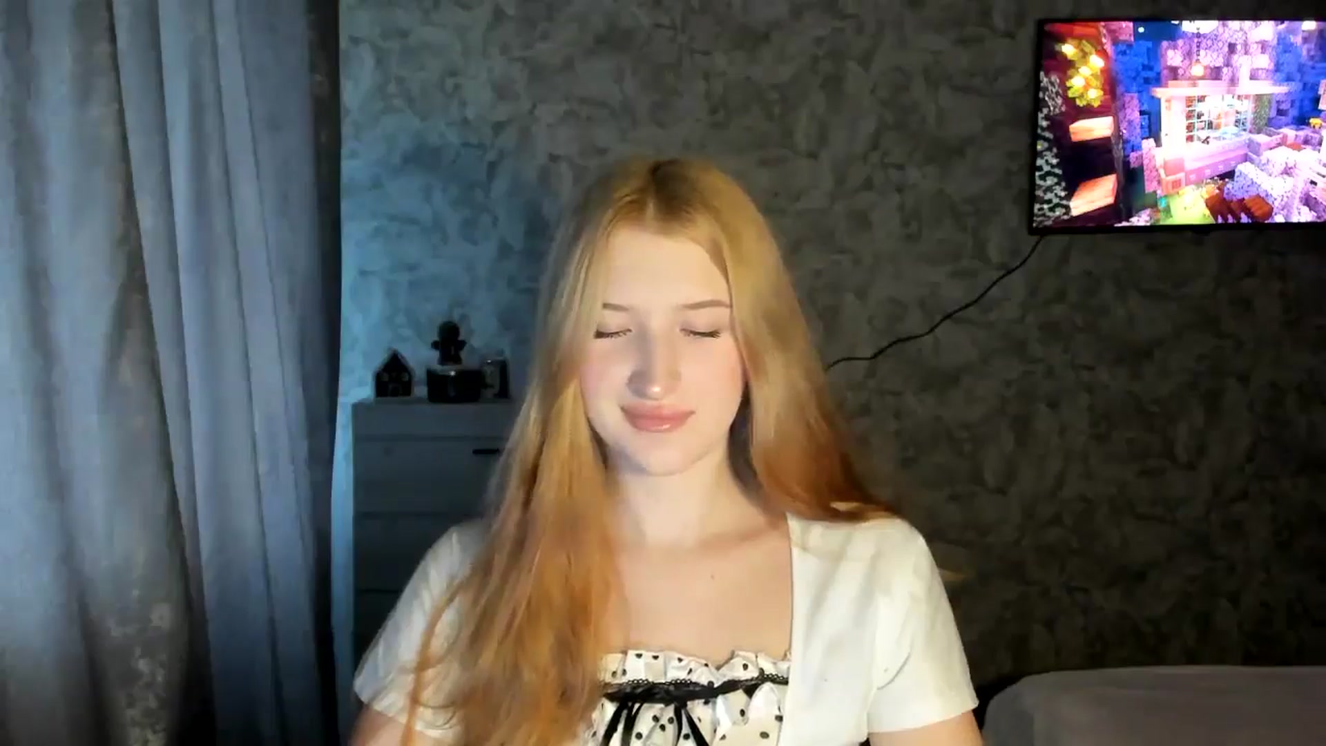 Gallery image thumbnail from Ilona_Here's myfreecams stream on, 01/29/2026, 13:03 image 9 of 20