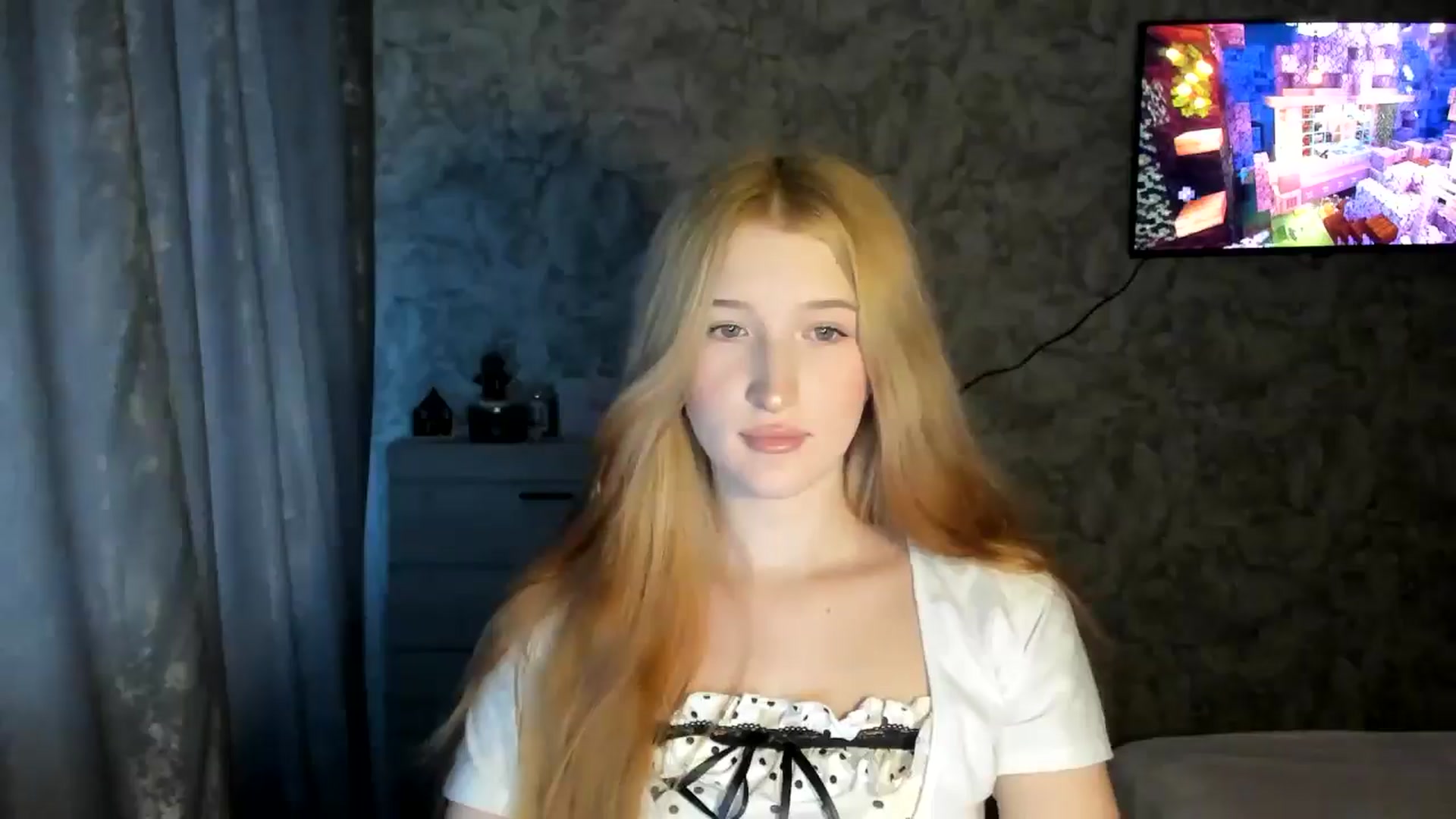 Gallery image thumbnail from Ilona_Here's myfreecams stream on, 01/29/2026, 13:36 image 2 of 20