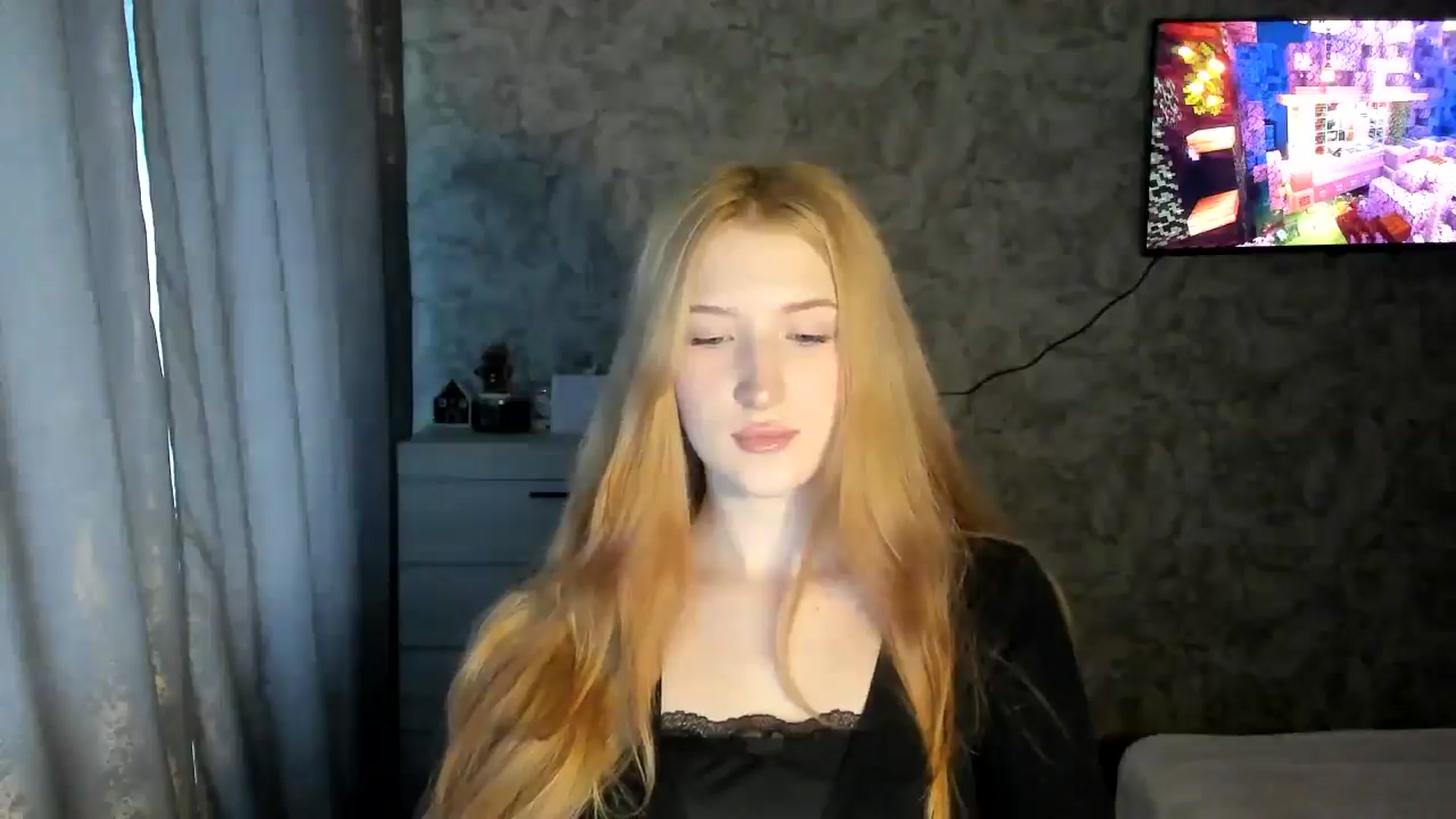 Gallery image thumbnail from Ilona_Here's myfreecams stream on, 01/30/2026, 12:12 image 7 of 20