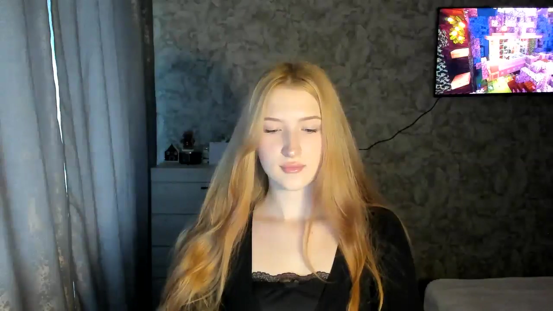 Gallery image thumbnail from Ilona_Here's myfreecams stream on, 01/30/2026, 12:12 image 6 of 20