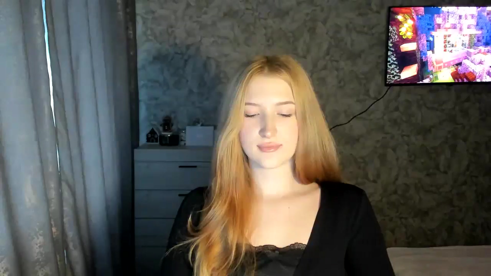 Gallery image thumbnail from Ilona_Here's myfreecams stream on, 01/30/2026, 13:03 image 11 of 20
