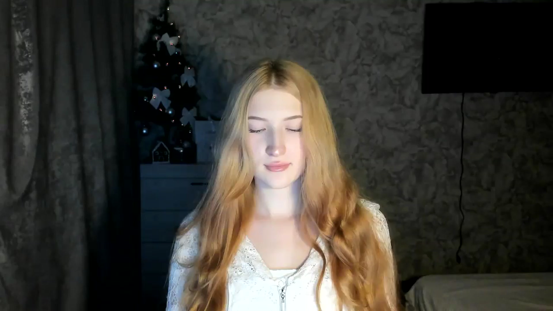 Gallery image thumbnail from Ilona_Here's myfreecams stream on, 02/04/2026, 21:17 image 17 of 20